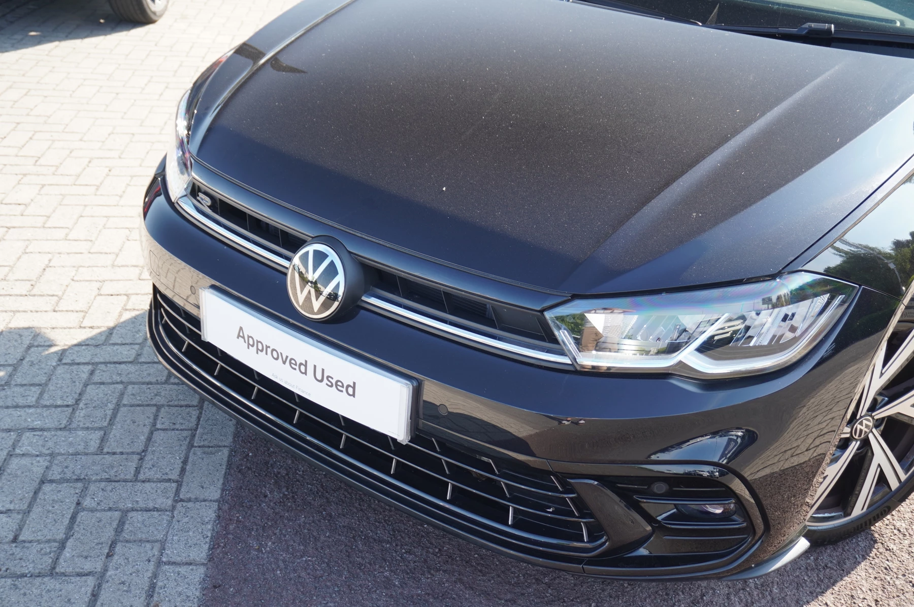 Volkswagen-Polo-image-43