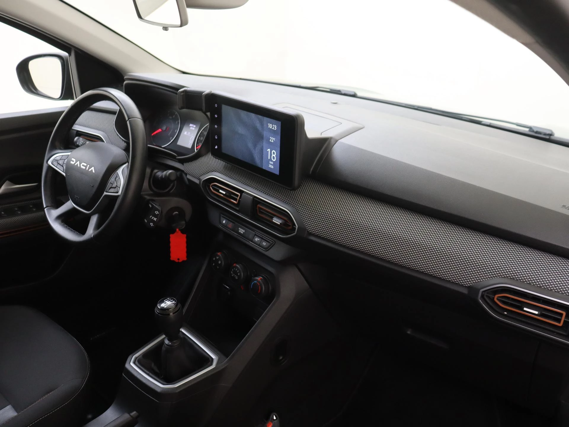 Dacia-Sandero Stepway-image-4