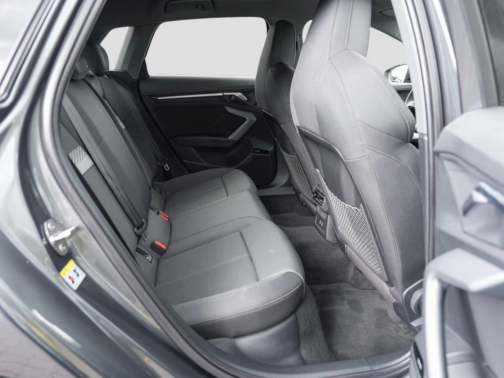 Audi A3 Sportback 35 TDI S tronic S Line /SONOS/HuD