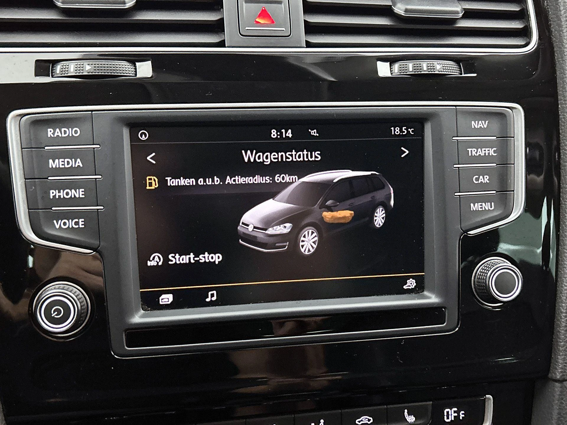 Volkswagen-Golf-image-12