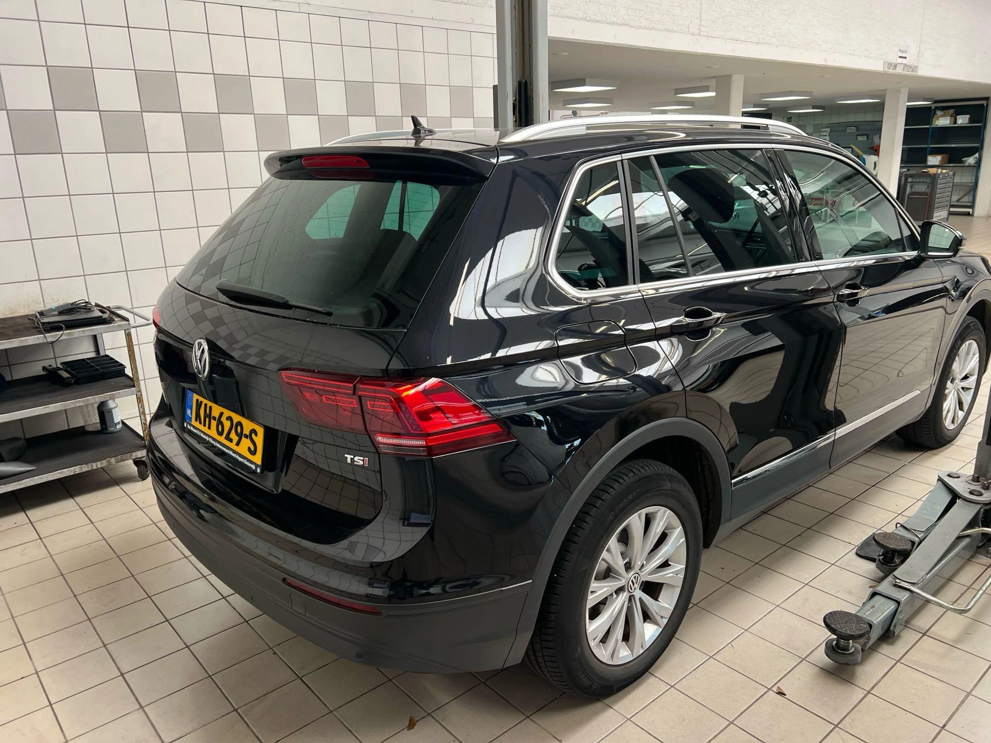 Volkswagen Tiguan 1.4 TSI Connected Series