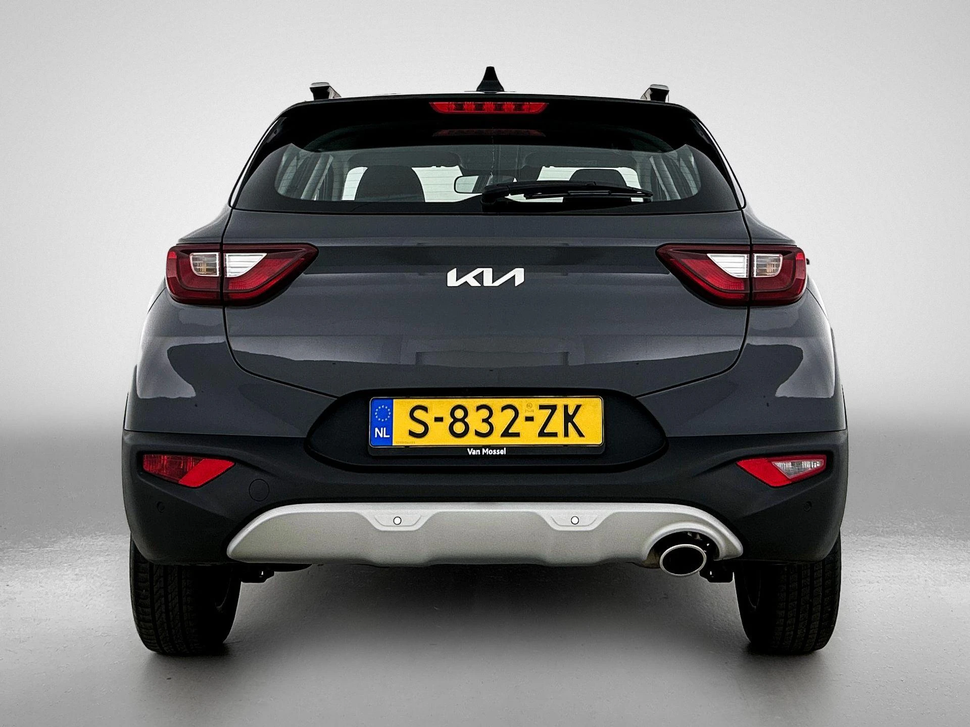 Kia-Stonic-image-2