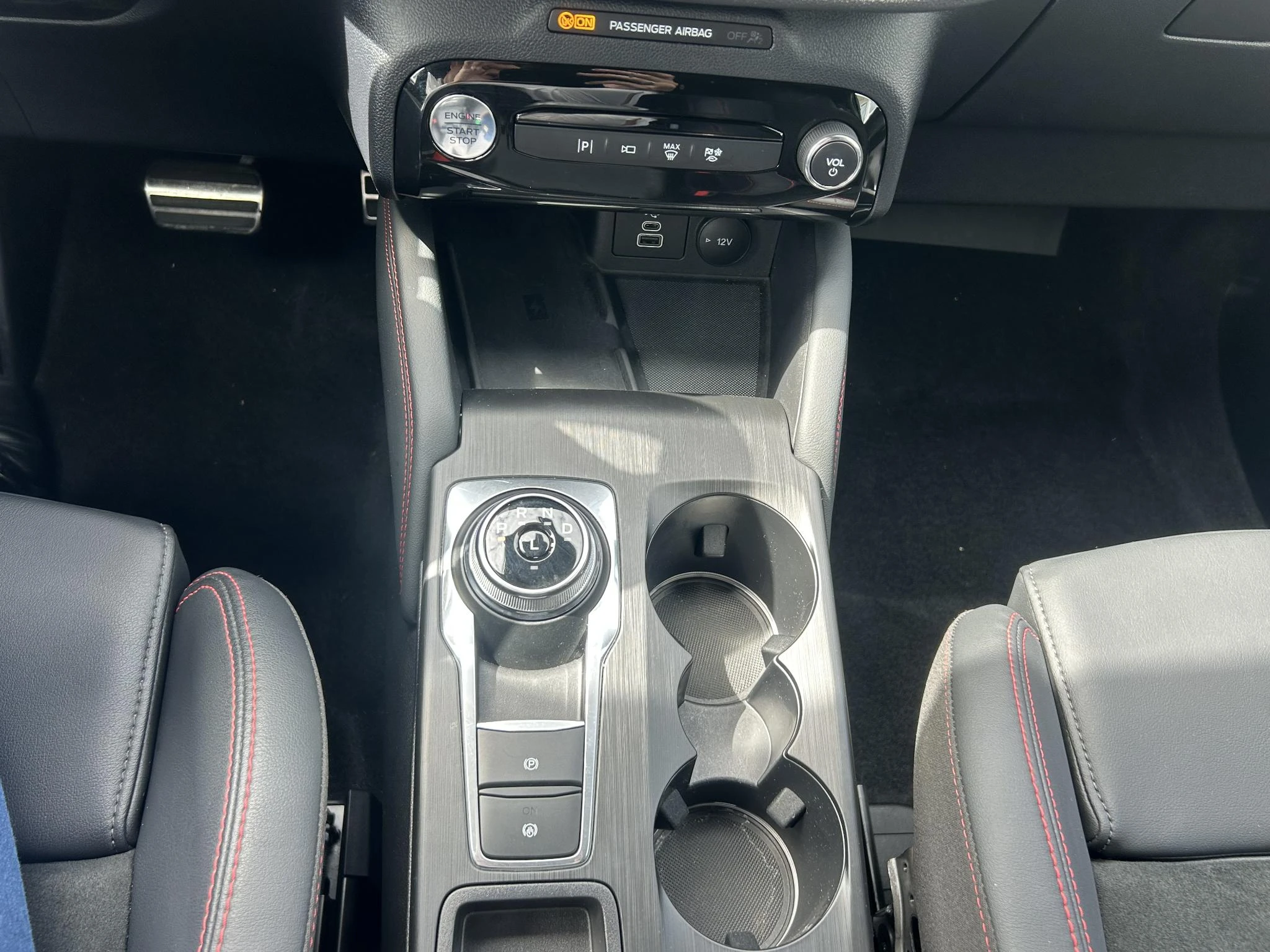 Ford-Kuga-image-19