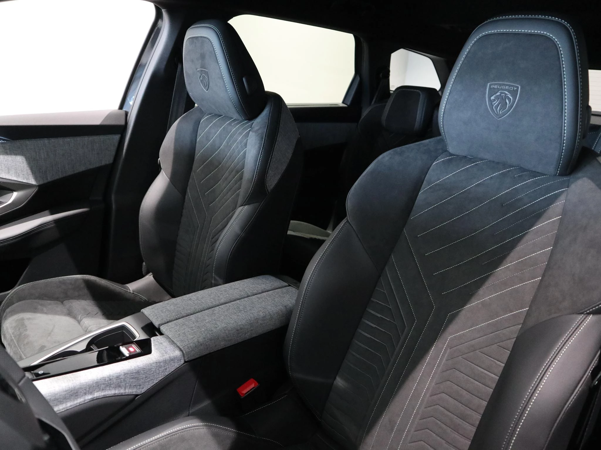 Peugeot-5008-image-7