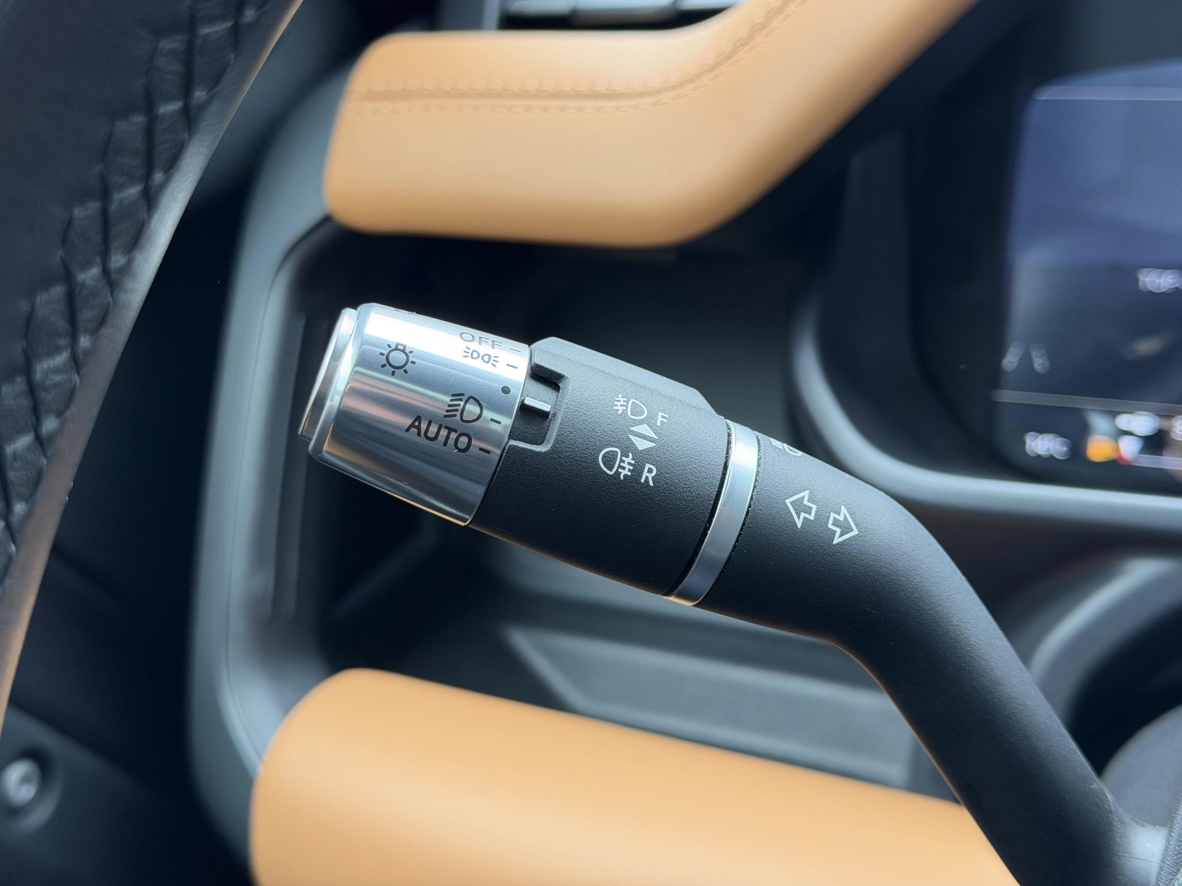 Land Rover Defender P400 XS Edition