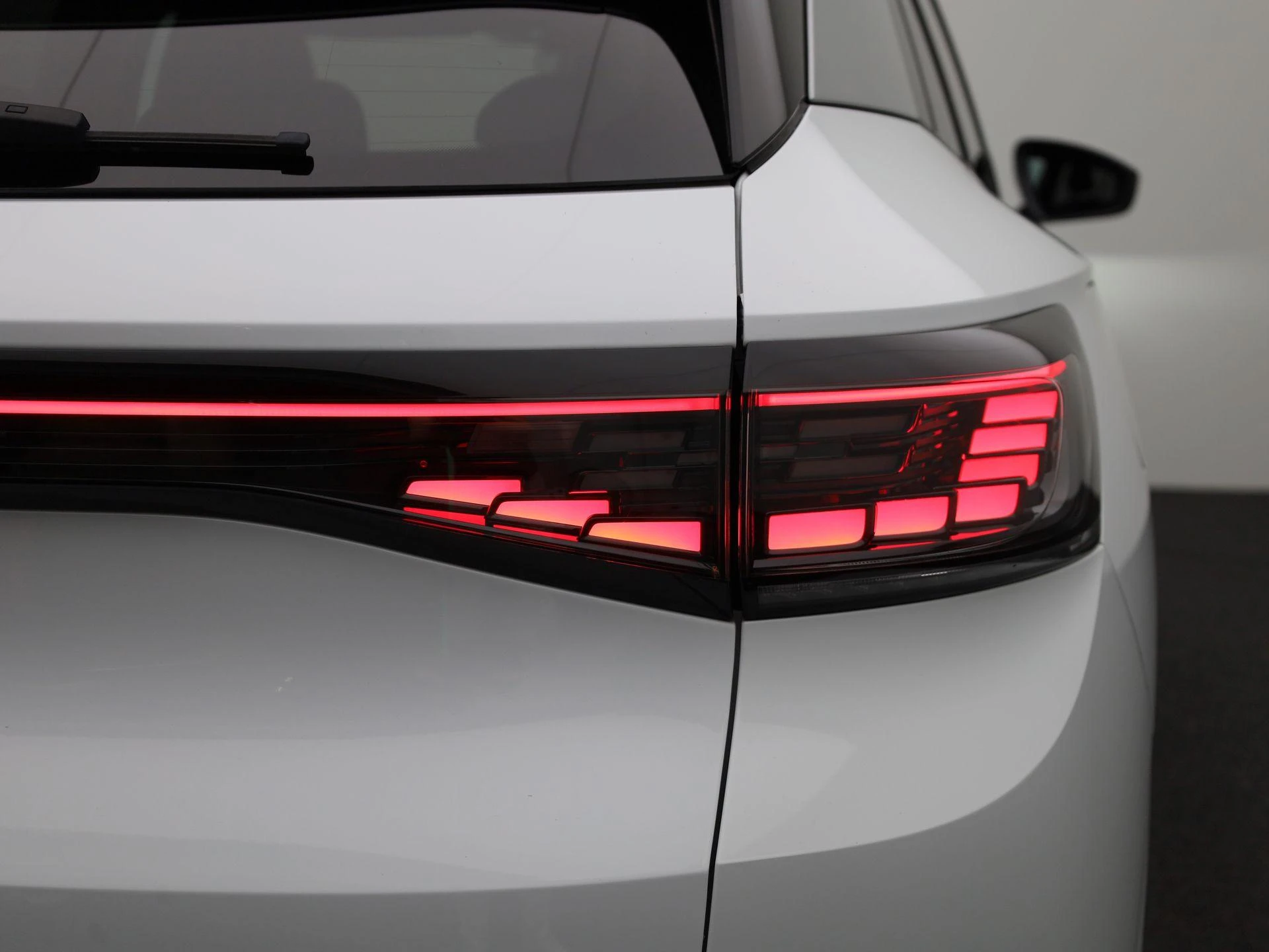 Volkswagen-ID.4-image-32