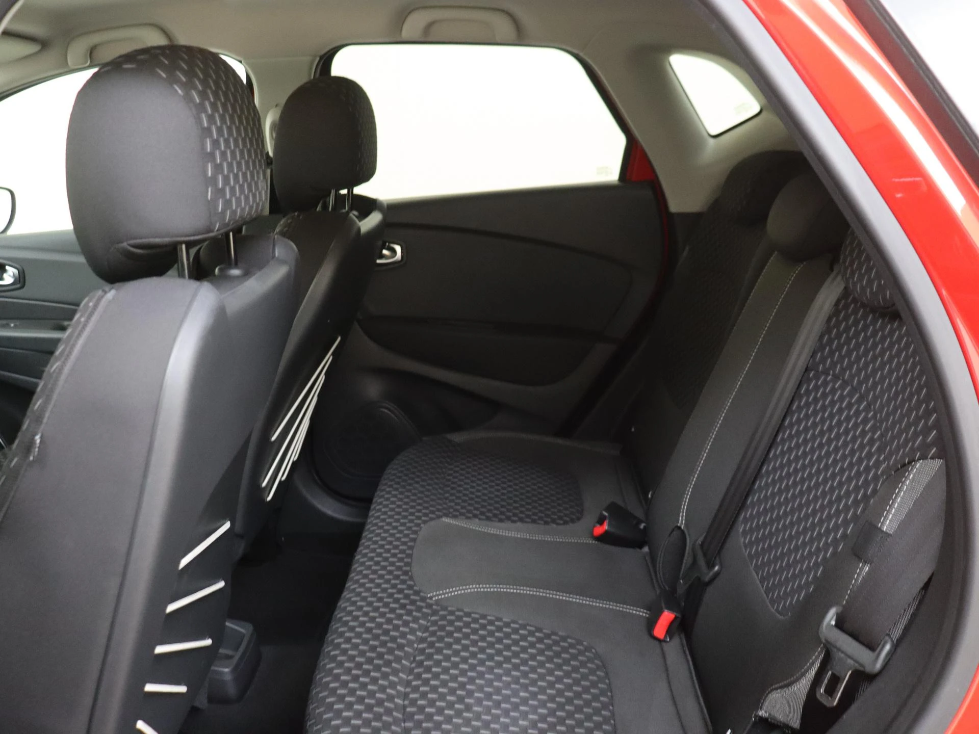 Renault-Captur-image-15