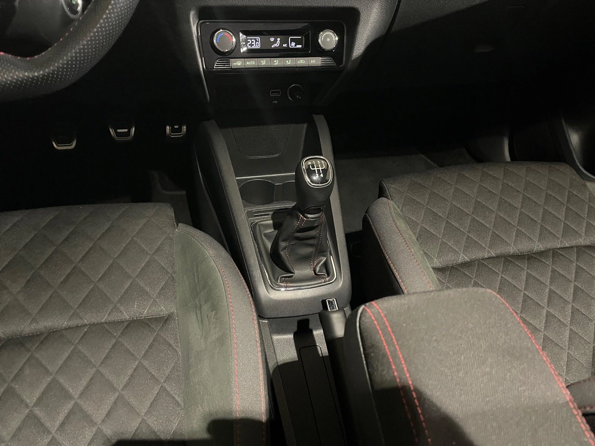 Škoda-Fabia-image-9
