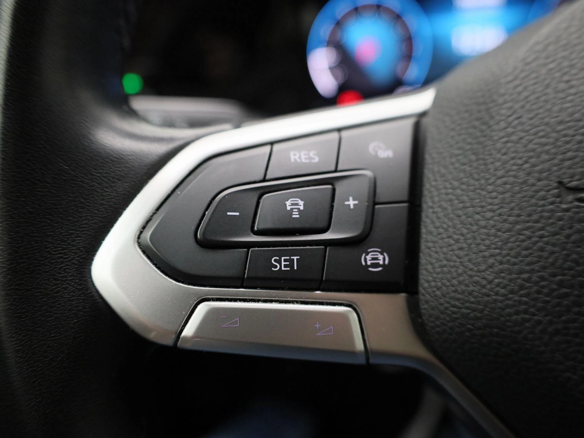 Volkswagen Golf Variant 1.0 eTSI Life Business