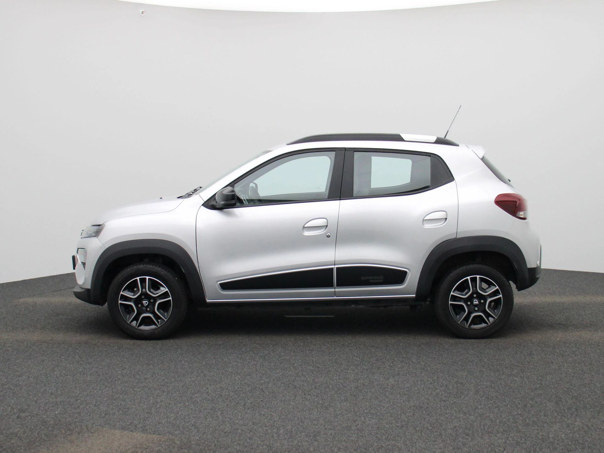 Dacia-Spring-image-3