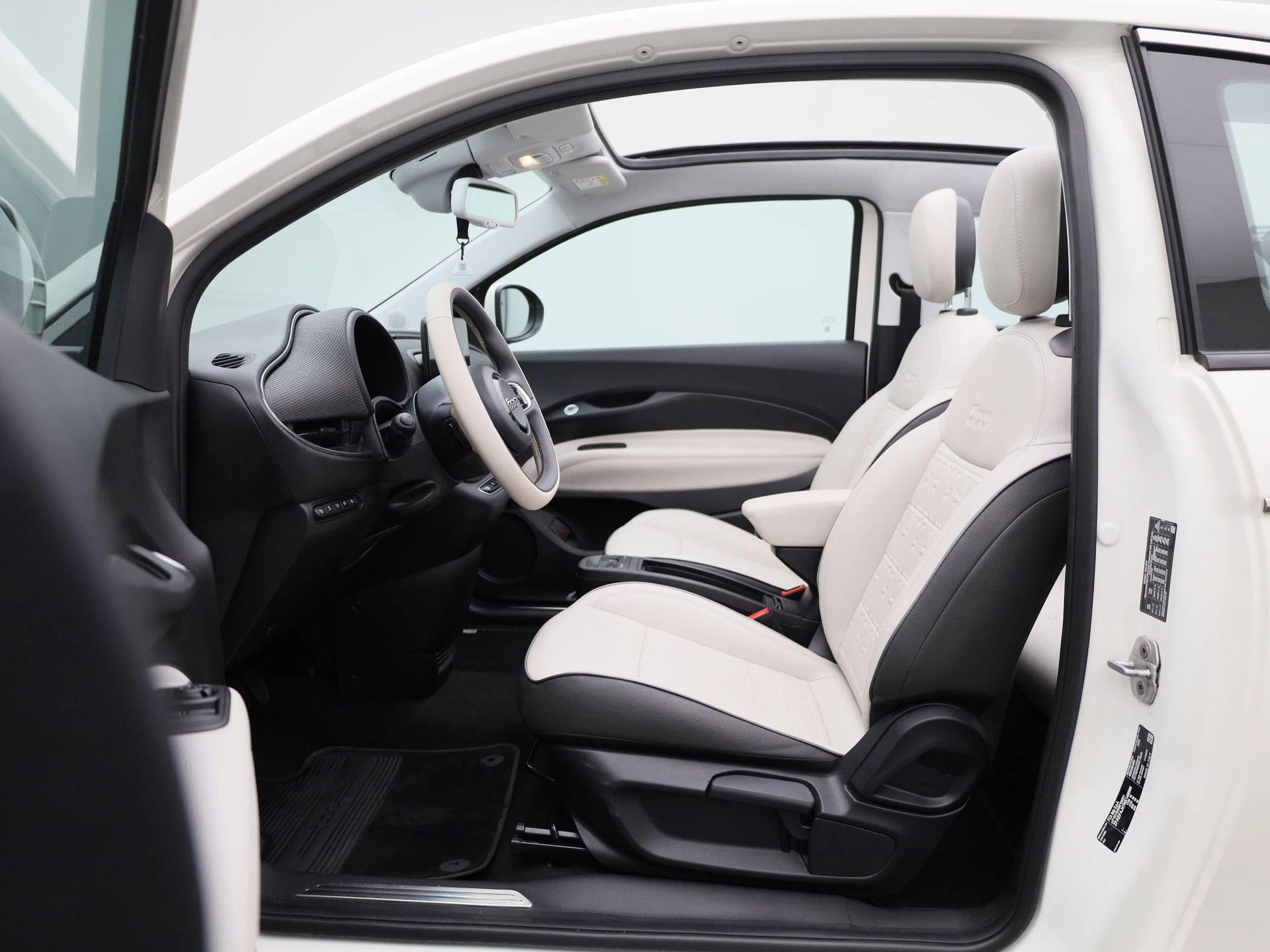 Fiat 500C 500e 42 kWh La Prima