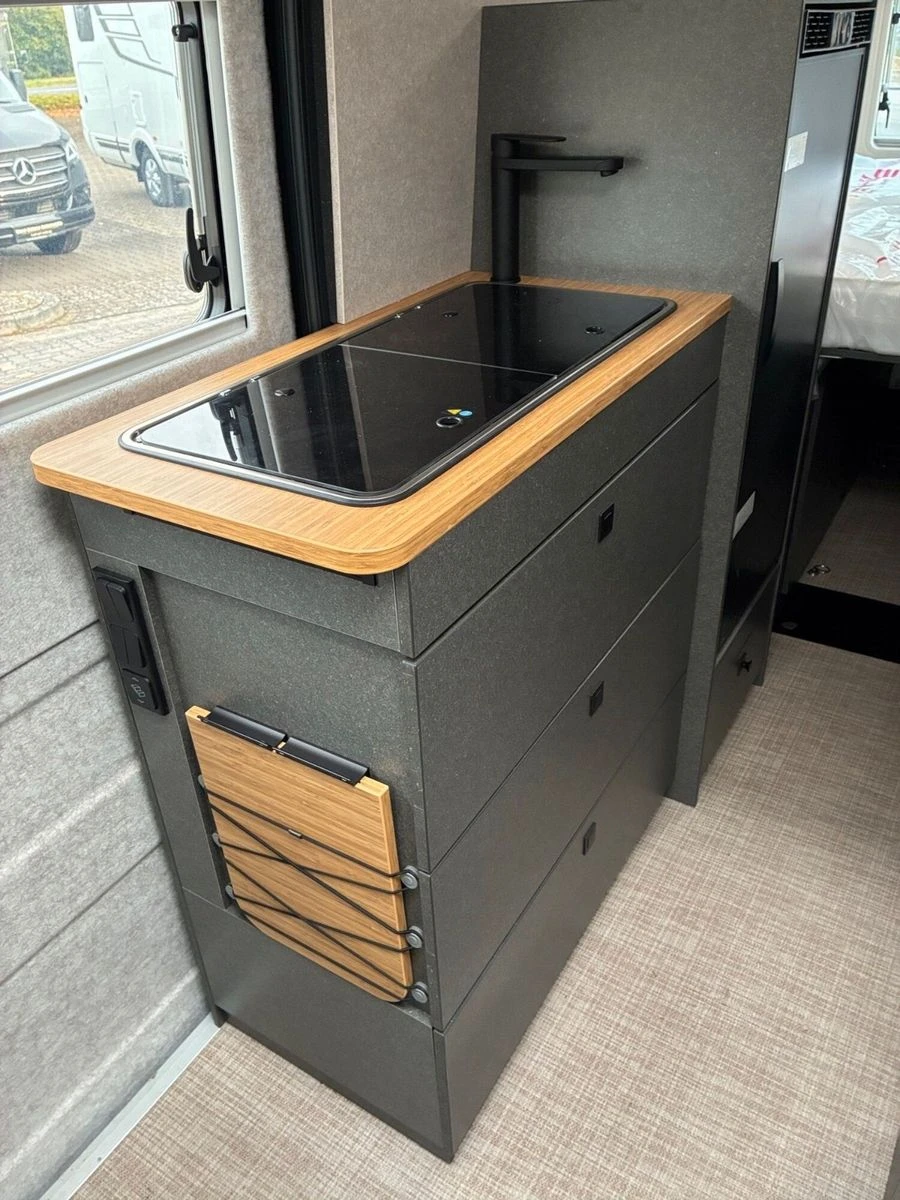 Hymer--image-13