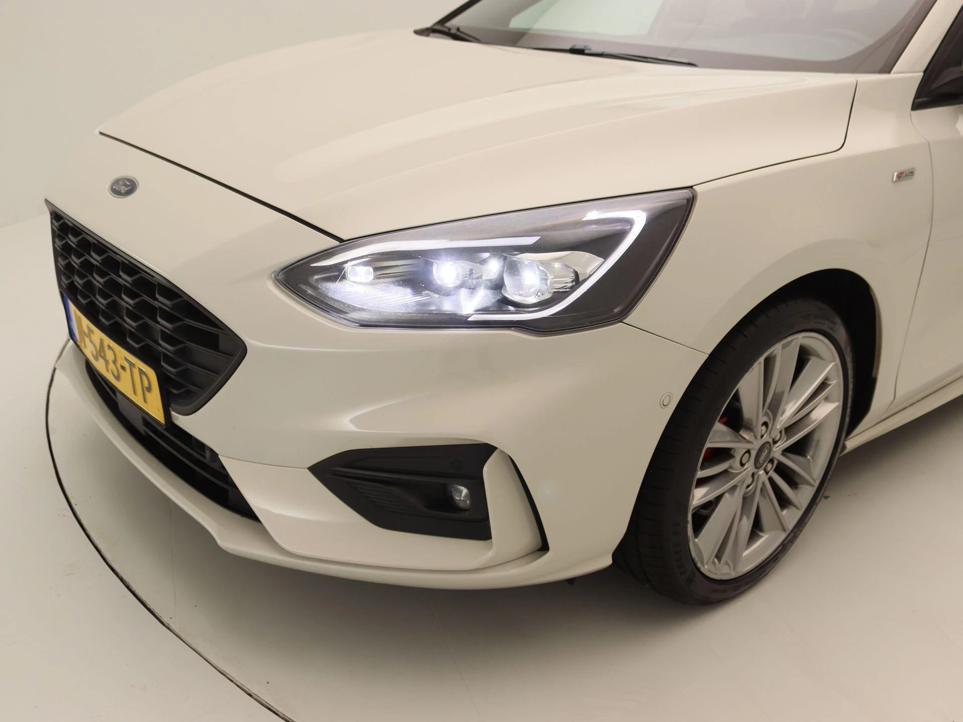 Ford Focus Wagon 1.5 EcoBoost ST Line X Business