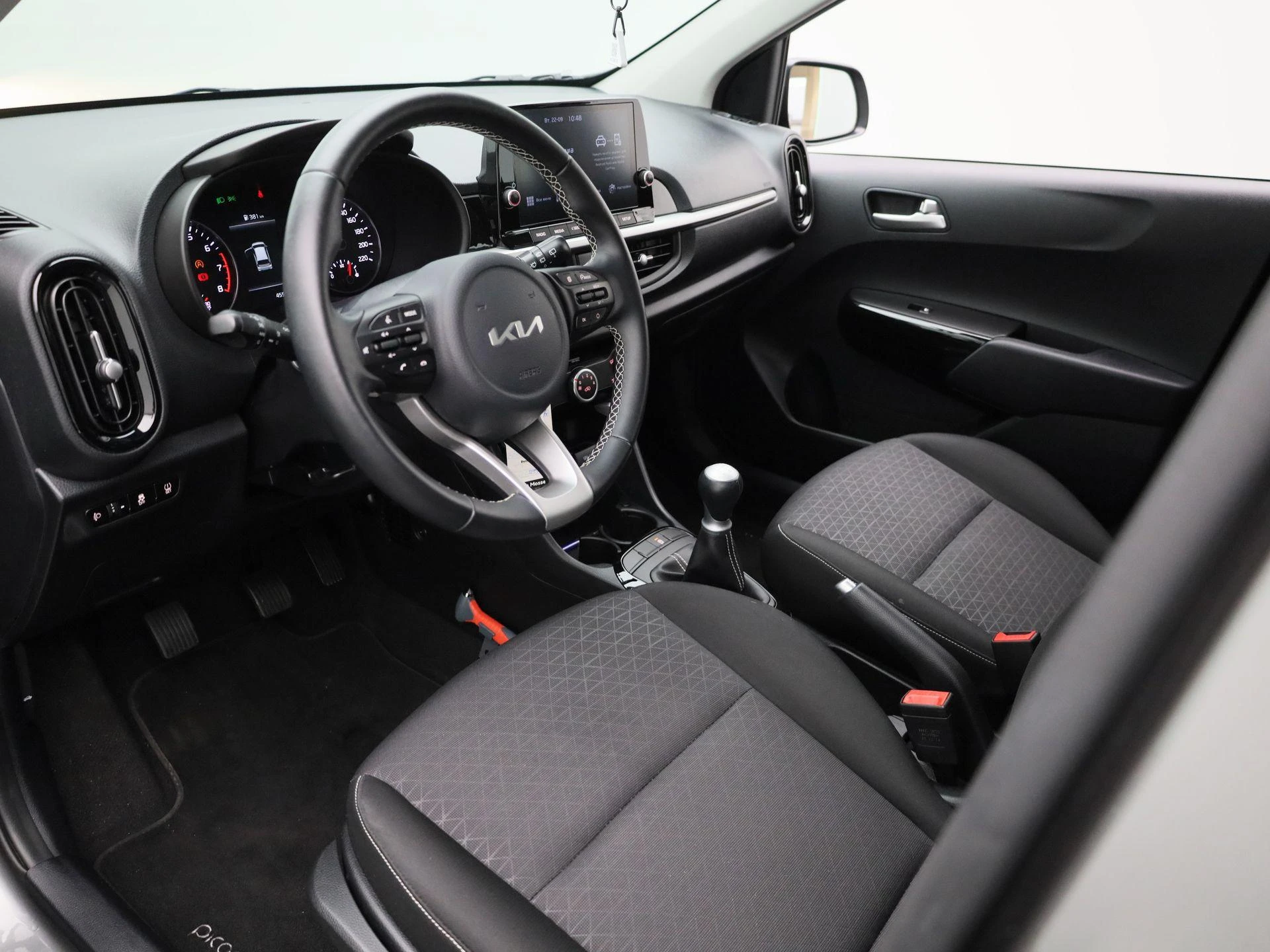 Kia-Picanto-image-14