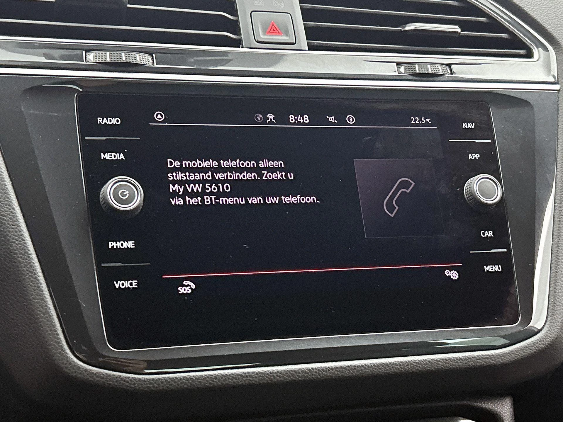 Volkswagen-Tiguan-image-17