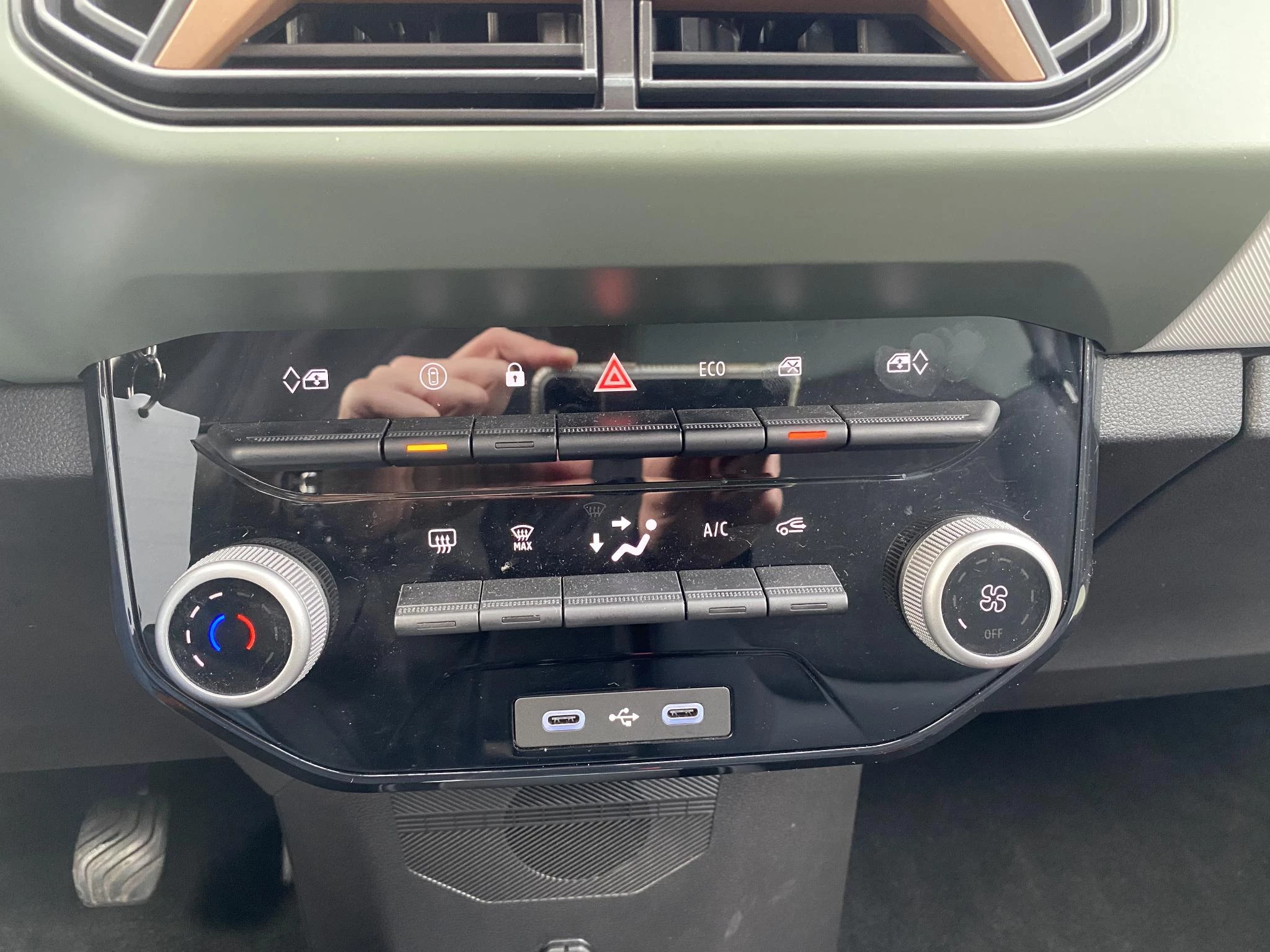 Dacia-Spring-image-18