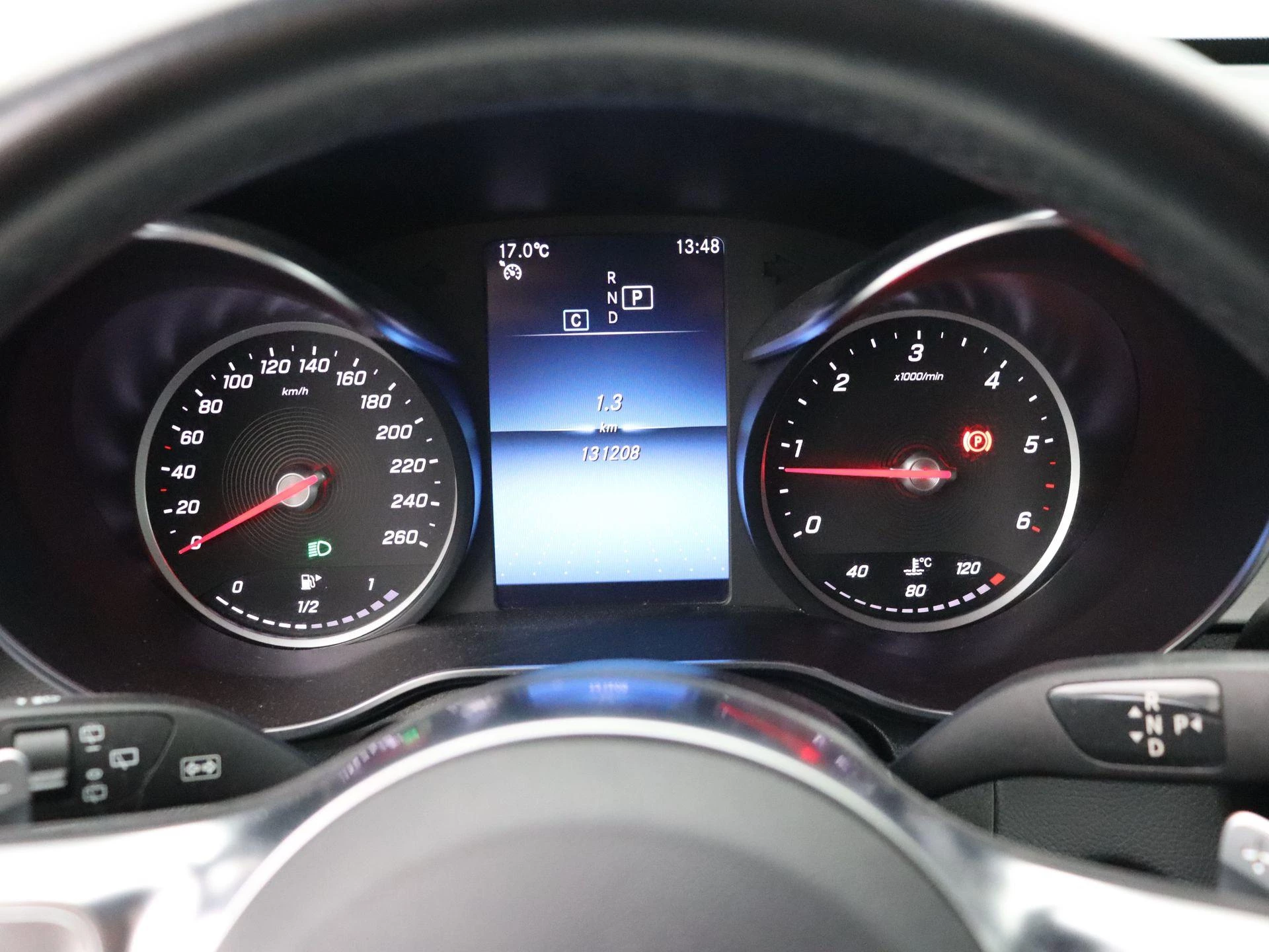 Mercedes-Benz GLC 200 d AMG LINE + CARPLAY + PANORAMISCH DAK + CAMERA +