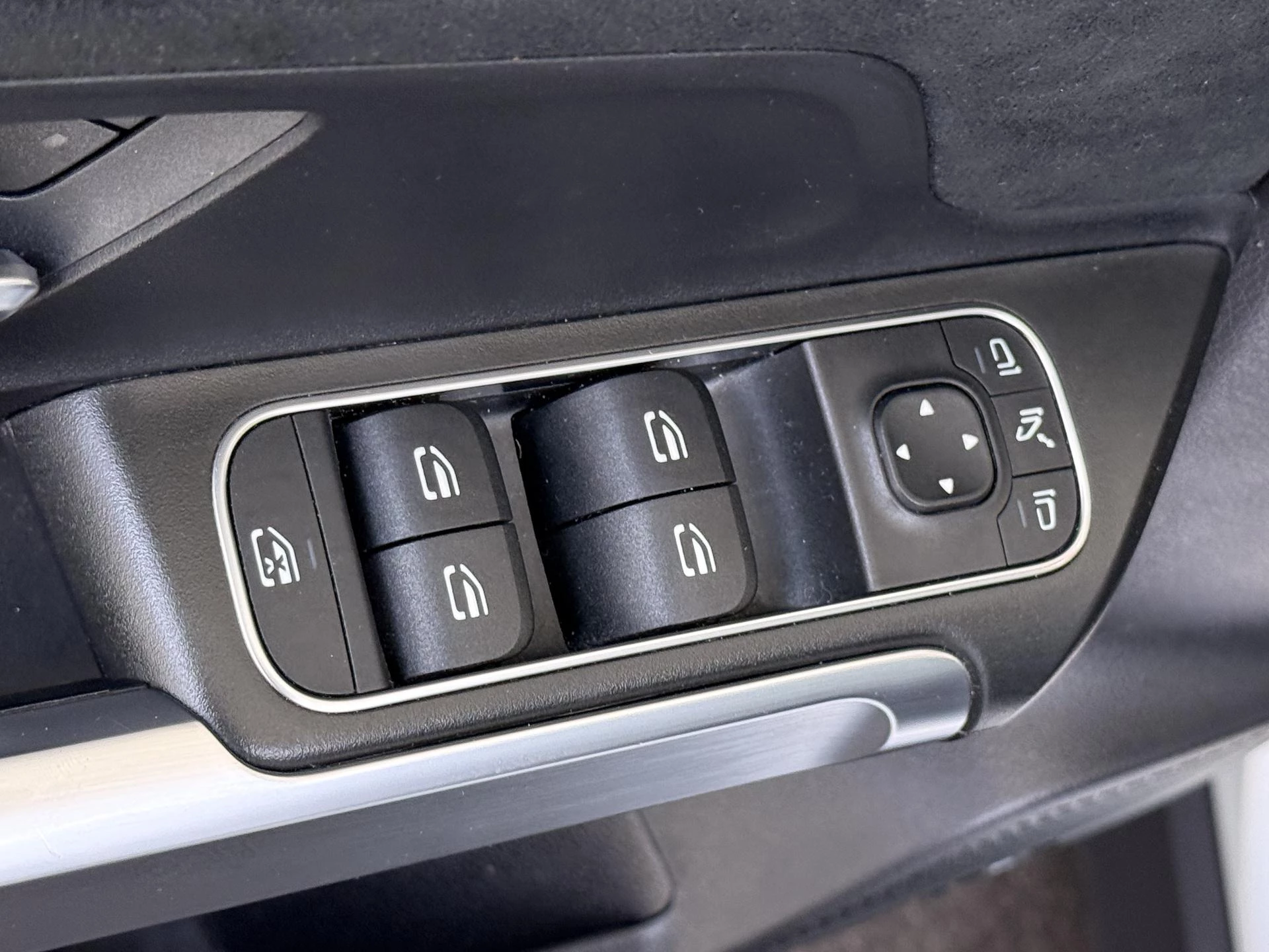 Mercedes-Benz GLB 180 Business Solution AMG