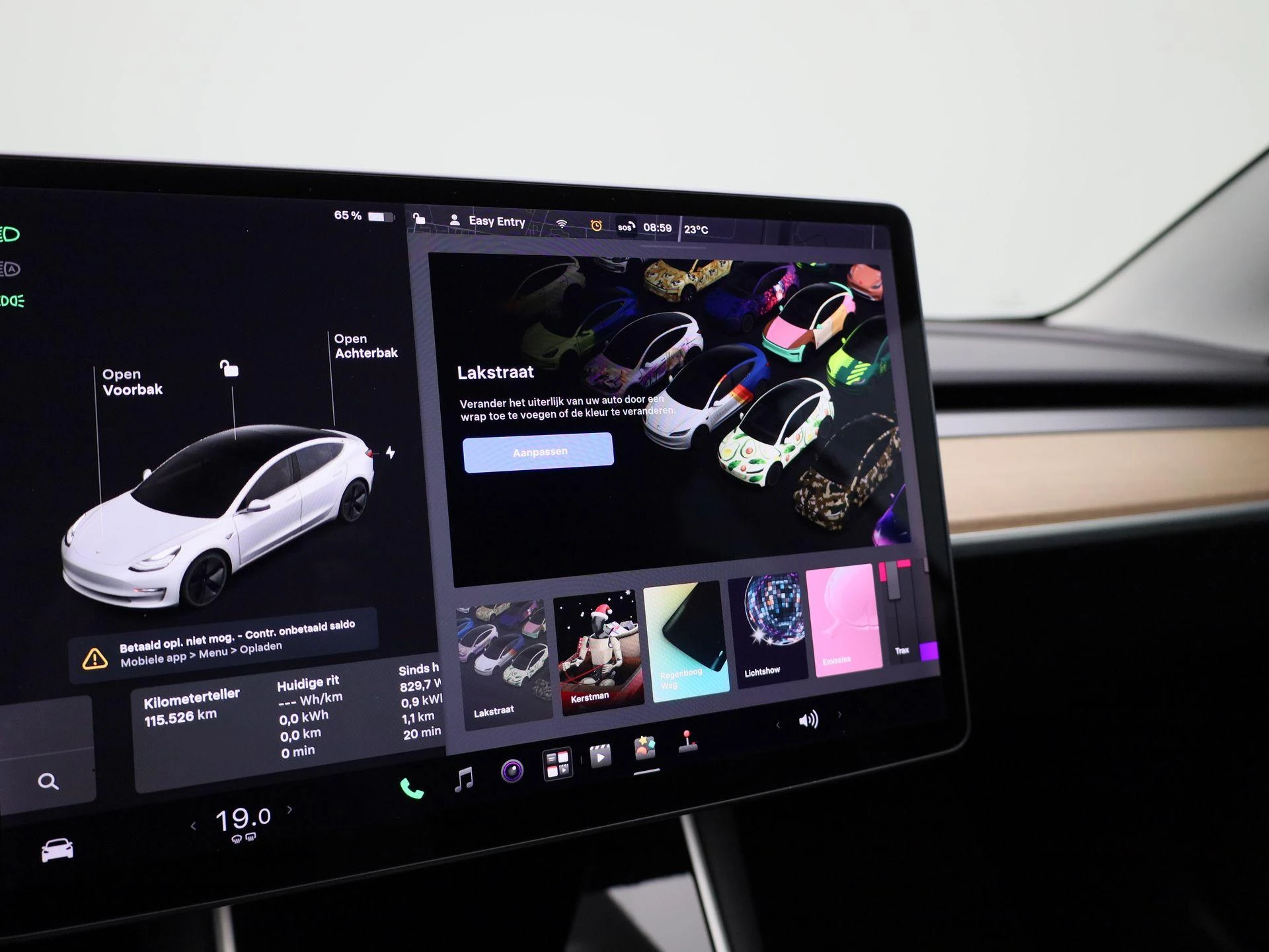Tesla-Model 3-image-29
