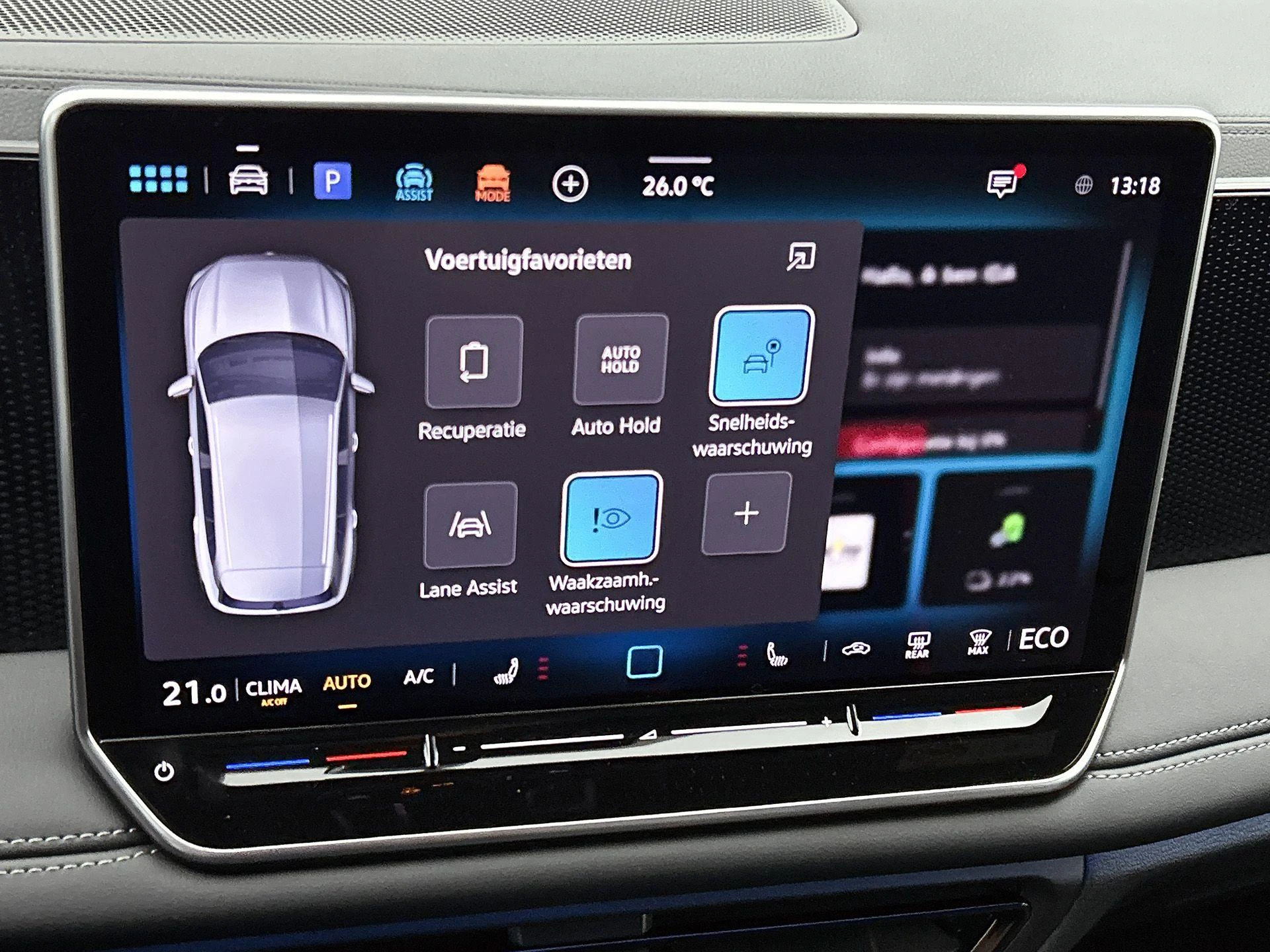 Volkswagen-Tiguan-image-28