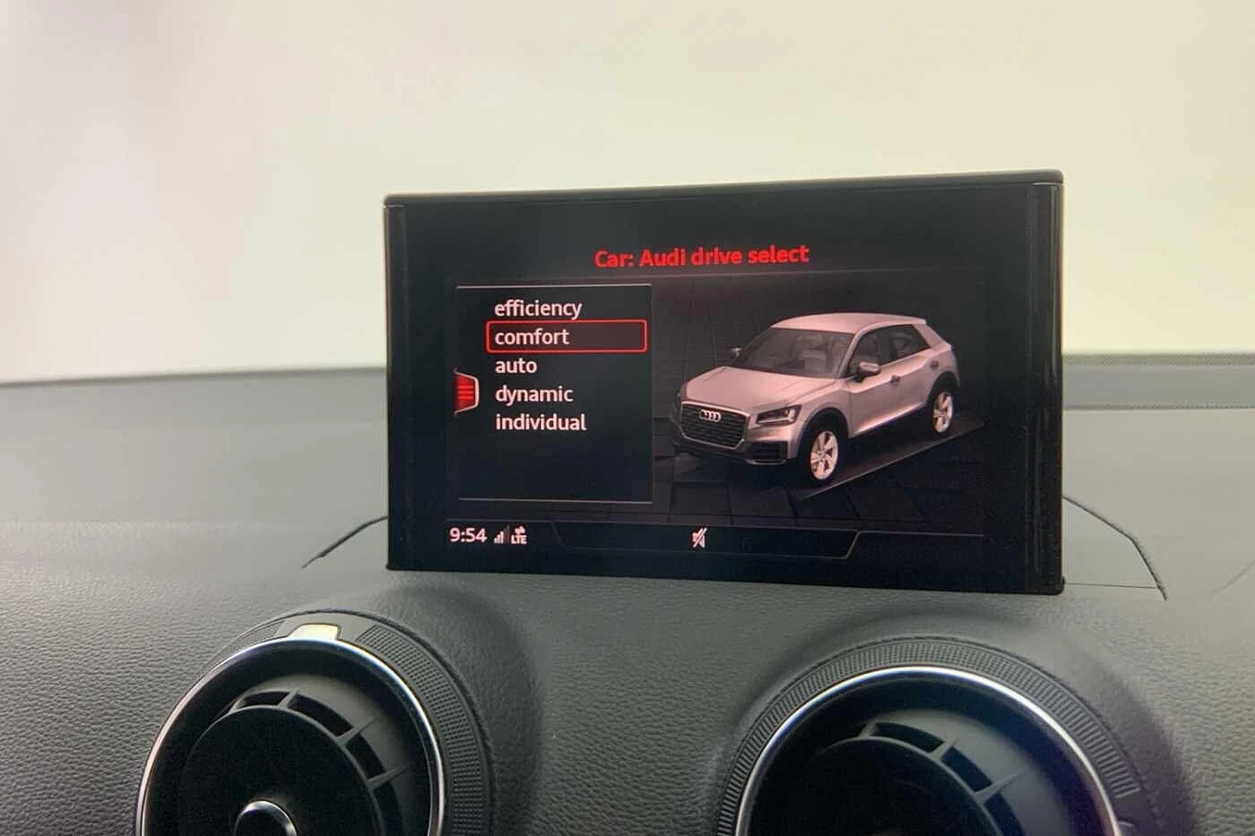Audi-Q2-image-12