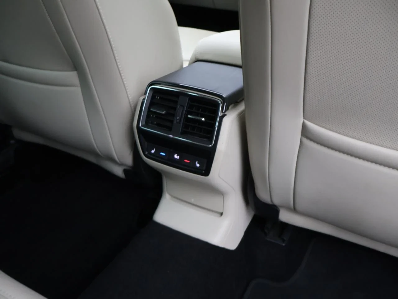 Škoda Kodiaq Kodiaq 2.0TSI 4x4 L&K 190PK *AUTOMAAT*PANODAK*TREKHAAK*BEIGE LEDER*360° CAMERA*ACC*APP-CONNECT*...*