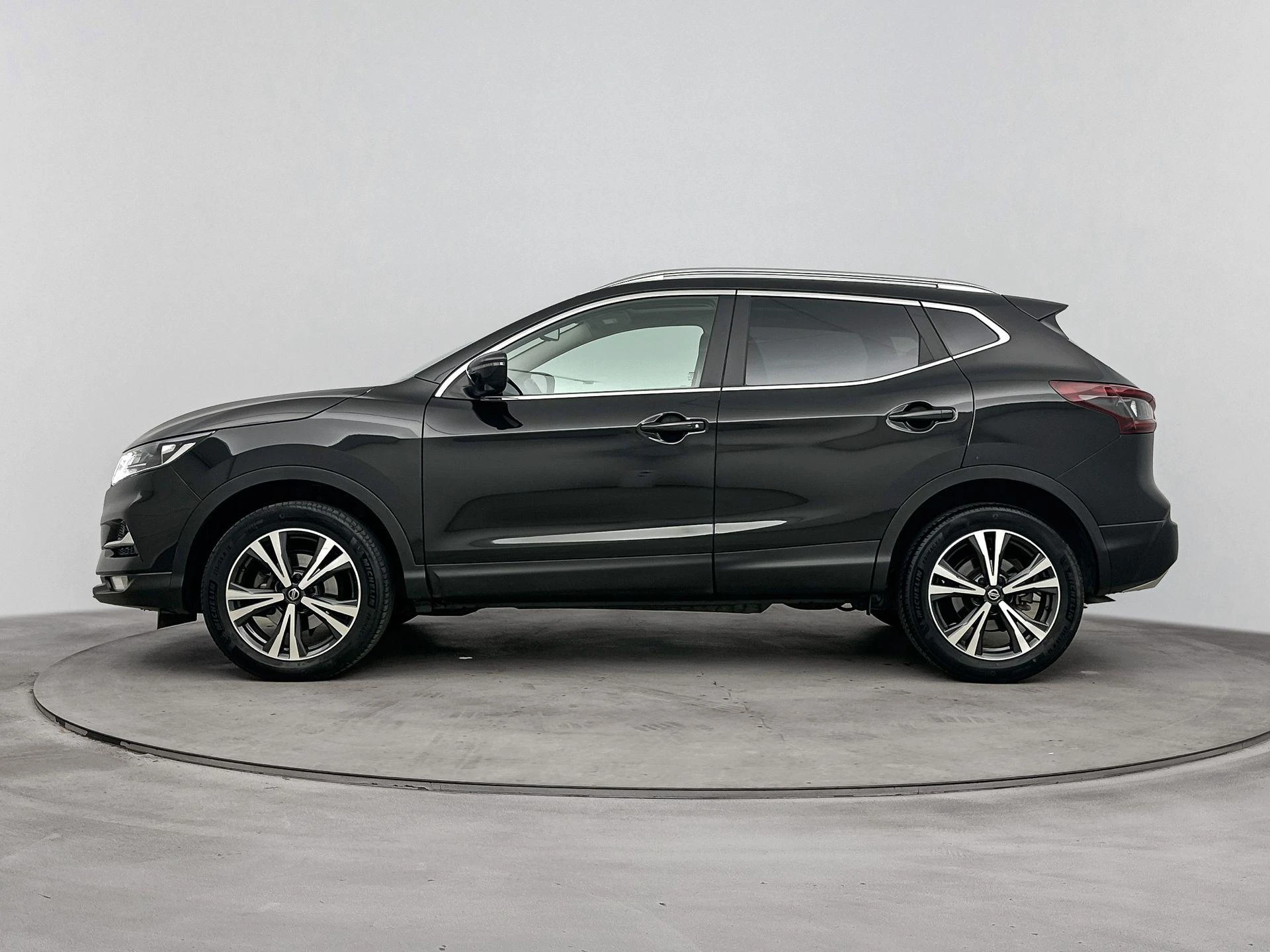 Nissan-QASHQAI-image-1
