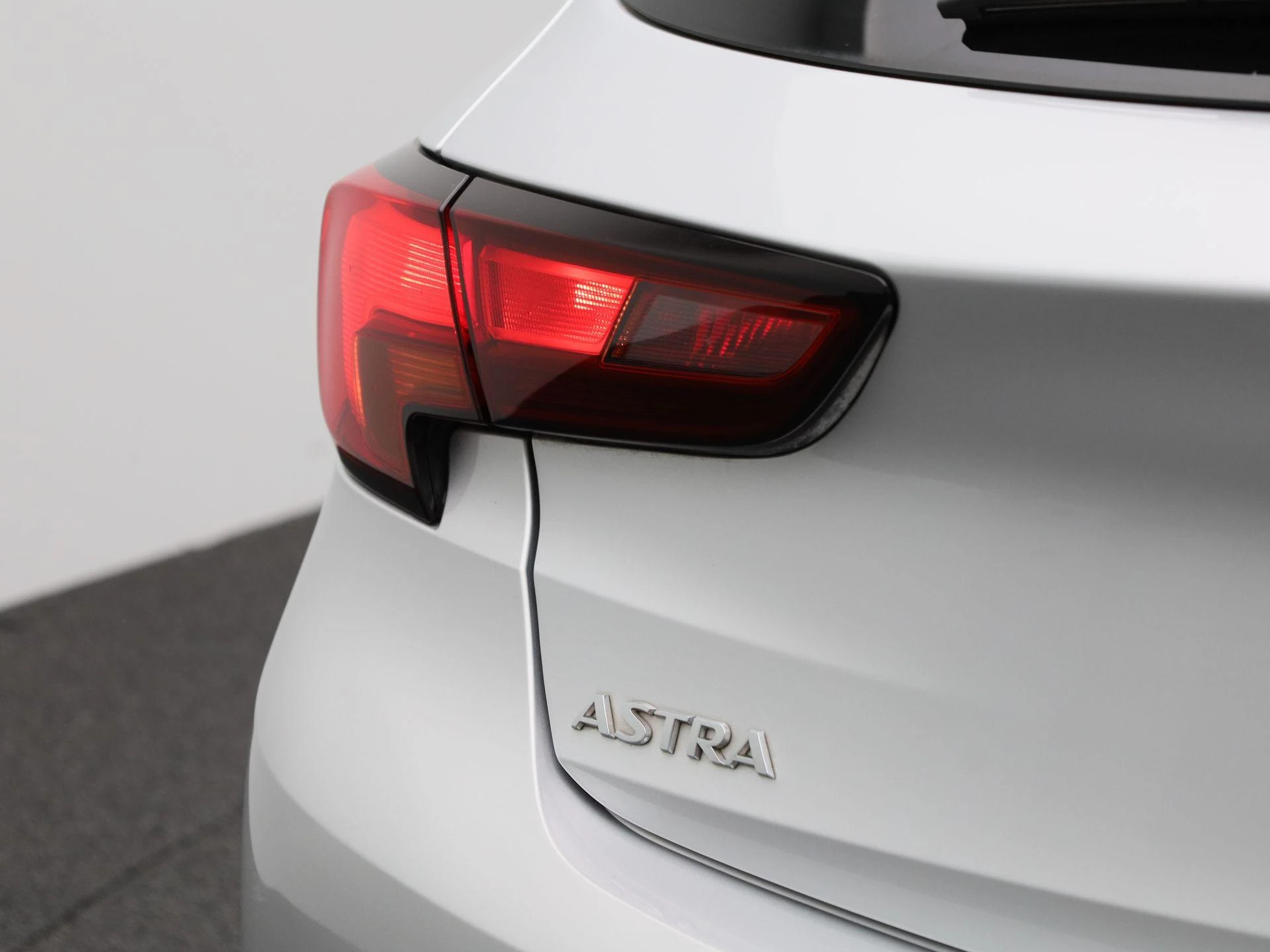 Opel-Astra-image-32