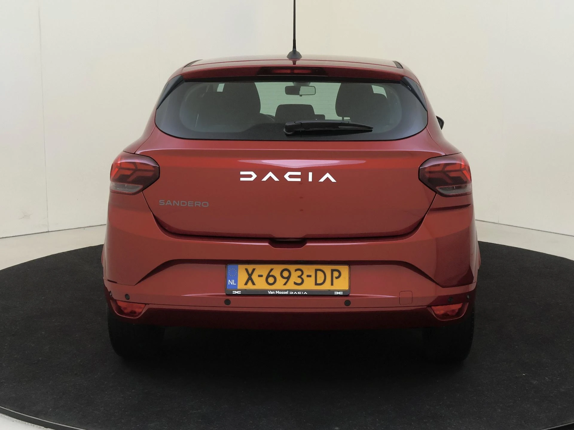 Dacia-Sandero-image-6
