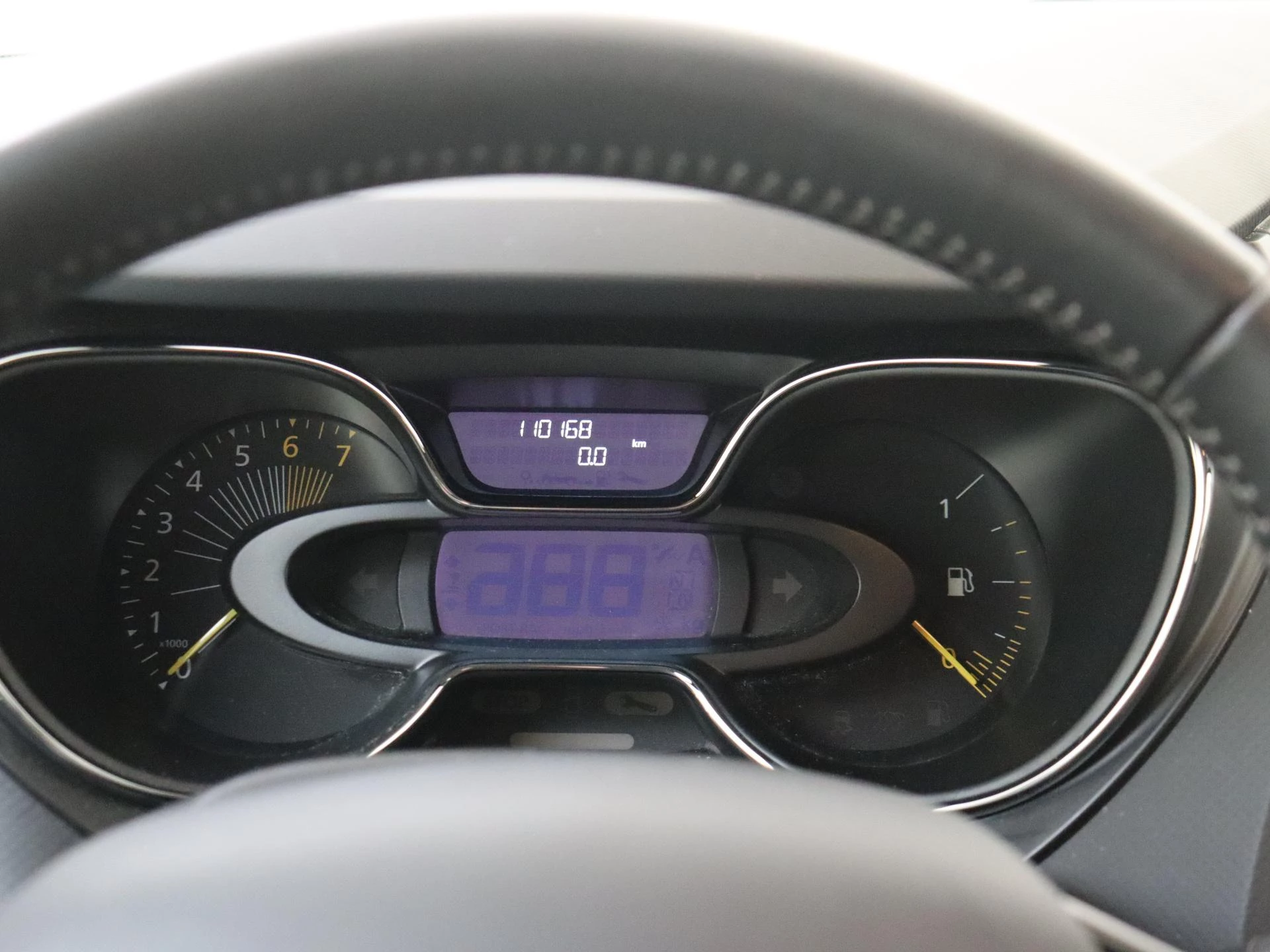 Renault-Captur-image-11