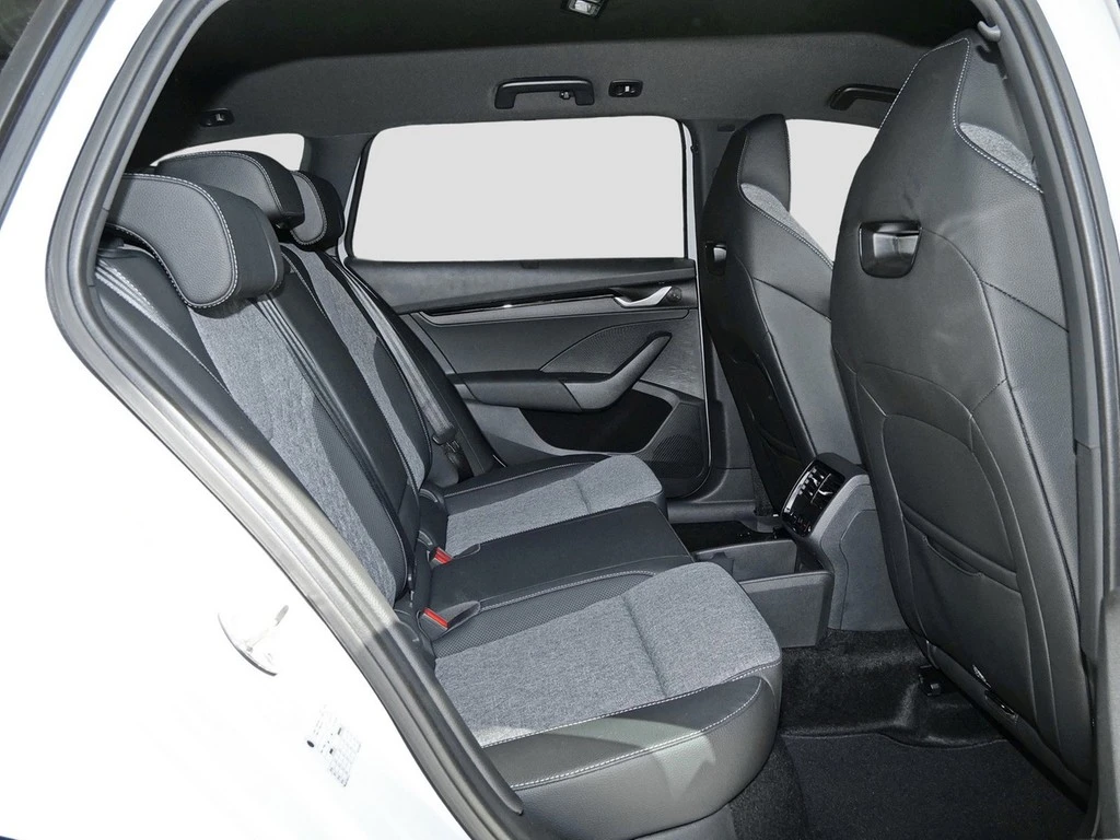 Škoda-Octavia-image-9