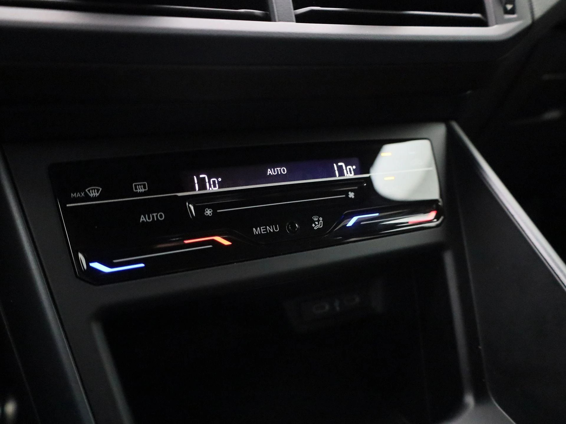 Volkswagen-Polo-image-23