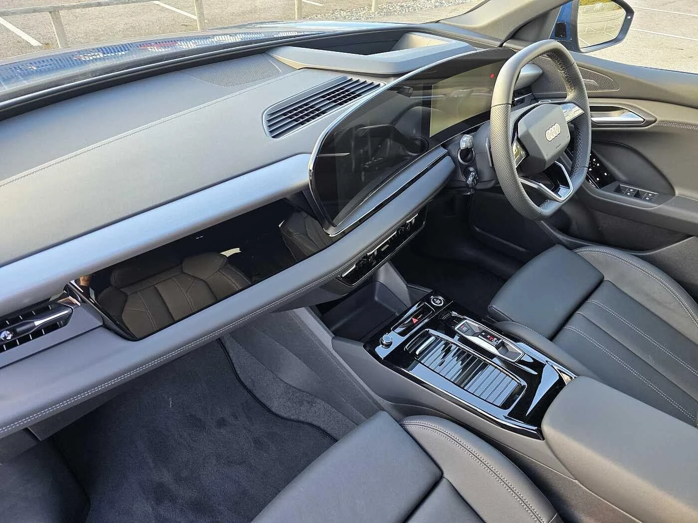 Audi-Q6 e-tron-image-1