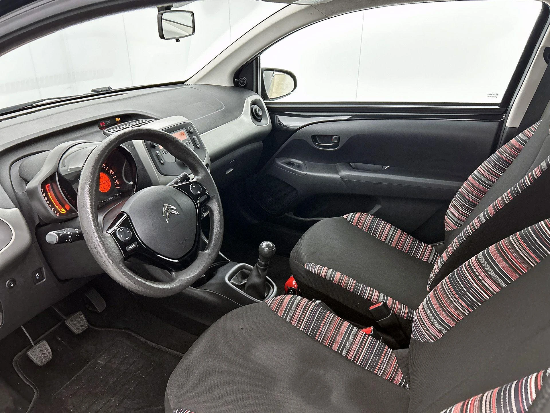 Citroën-C1-image-10