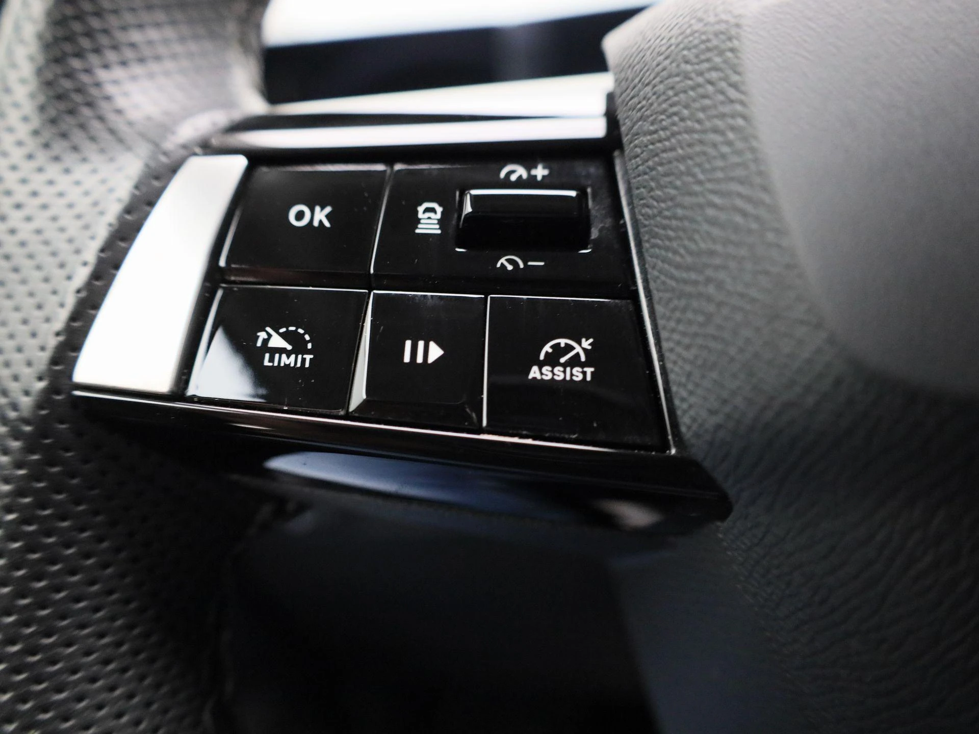 Opel-Astra-image-16