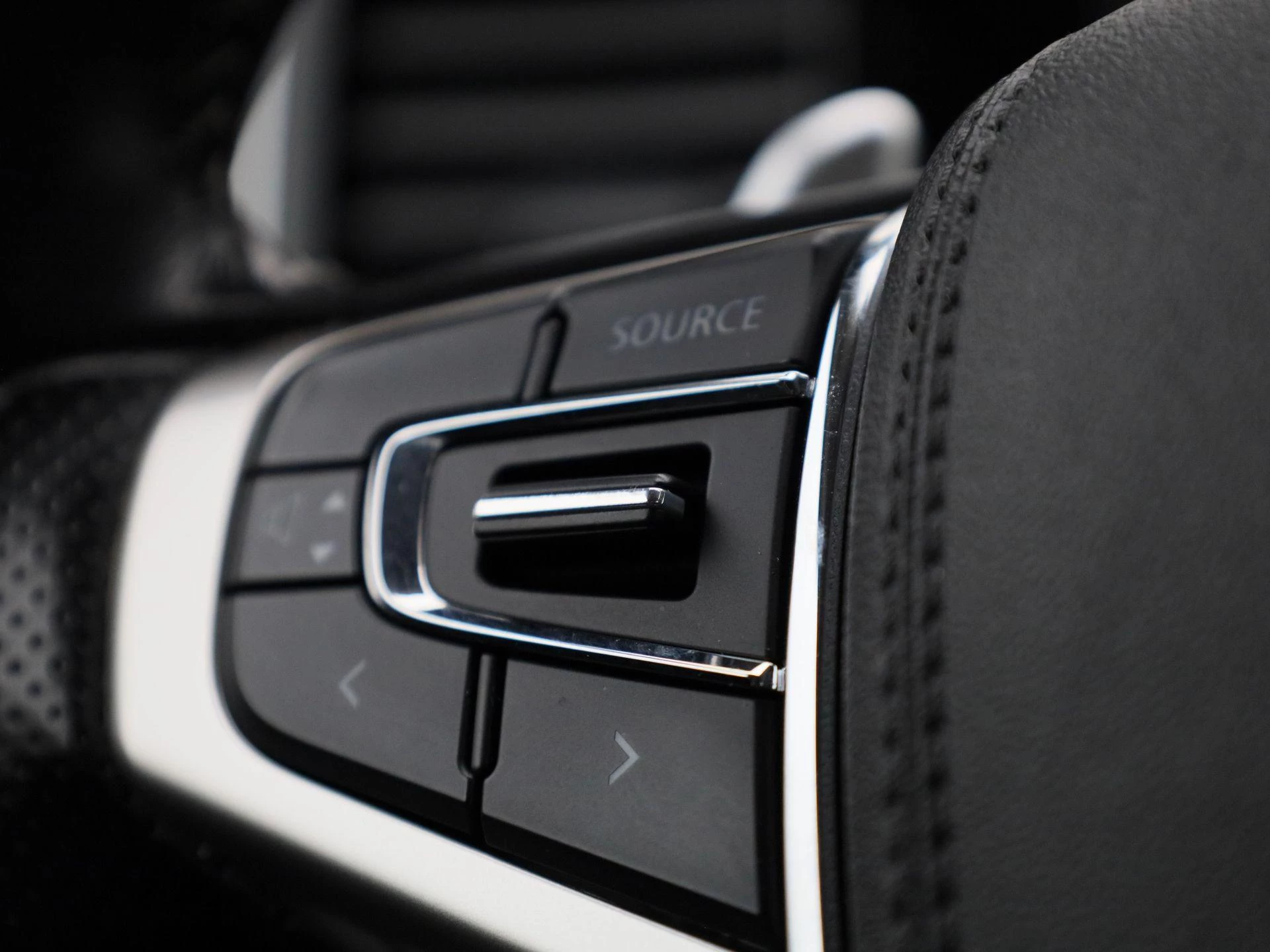 Mitsubishi-Outlander-image-17