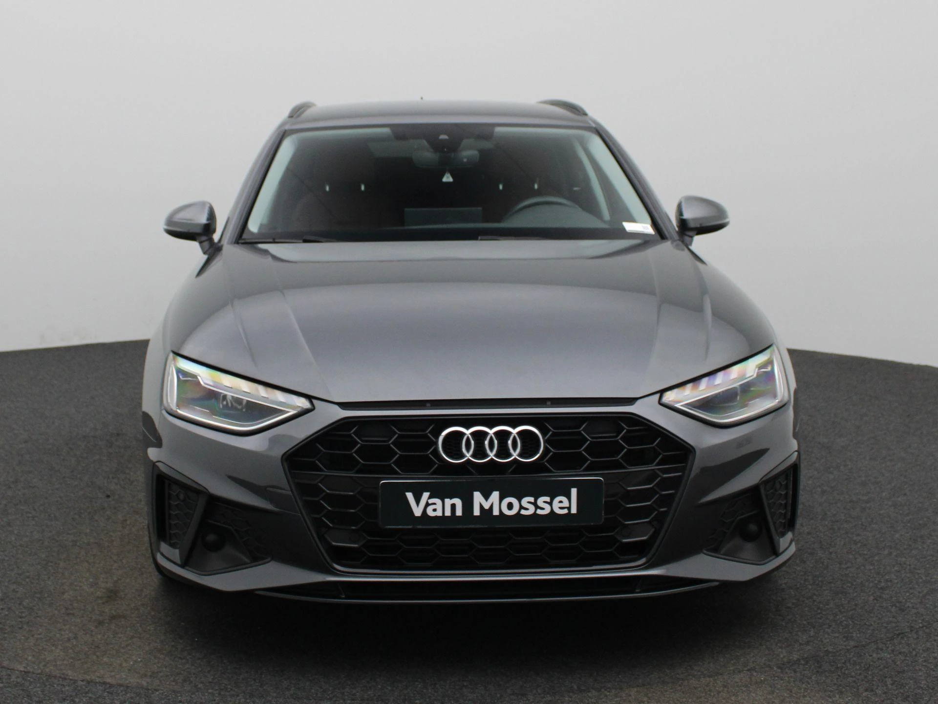 Audi-A4-image-2