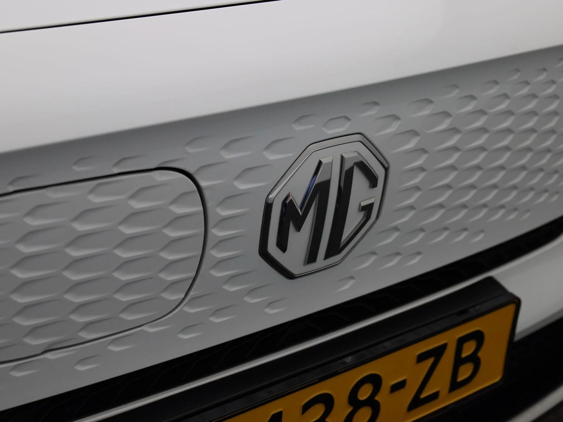 MG-ZS EV-image-30