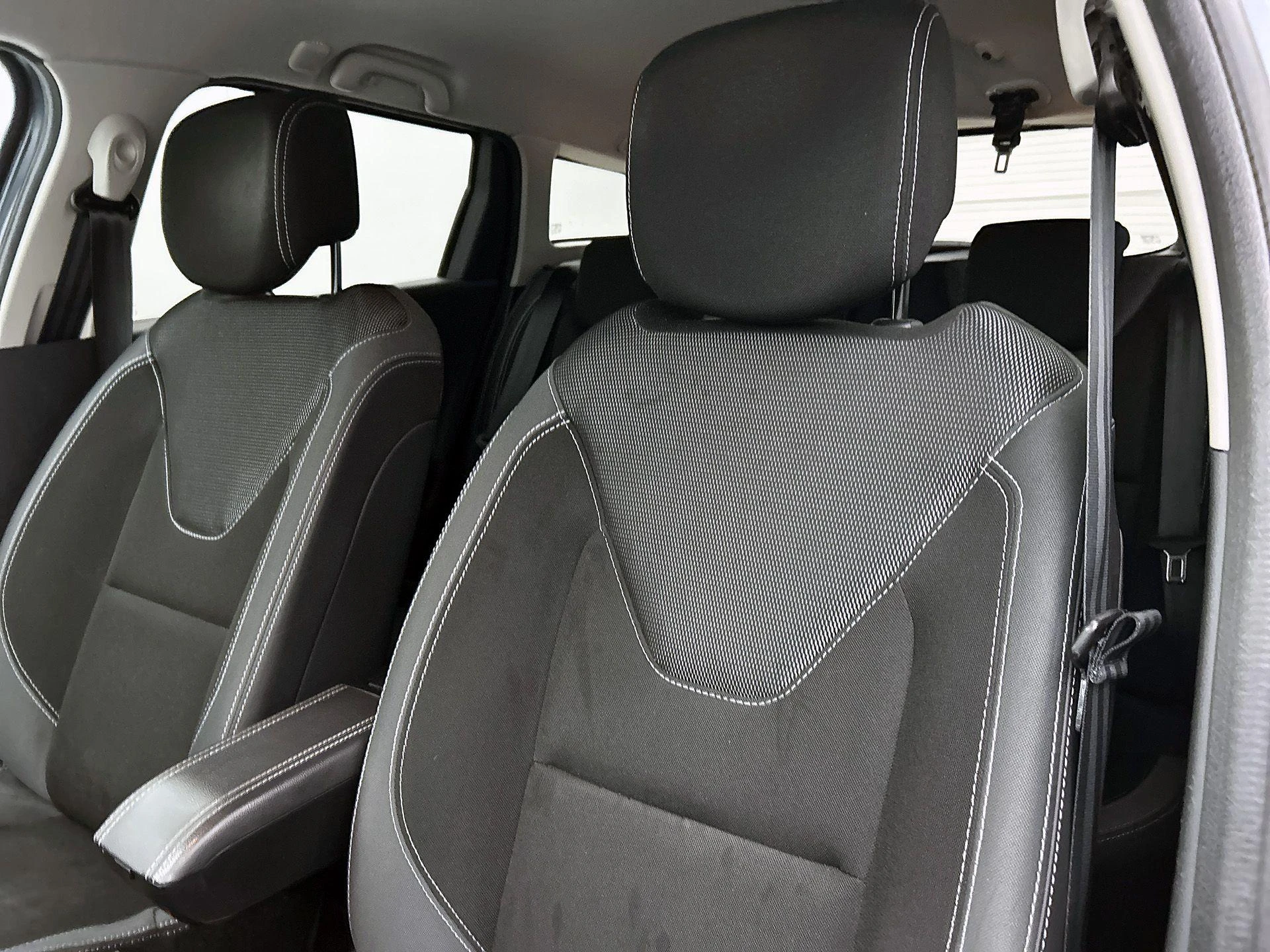 Renault-Clio-image-9