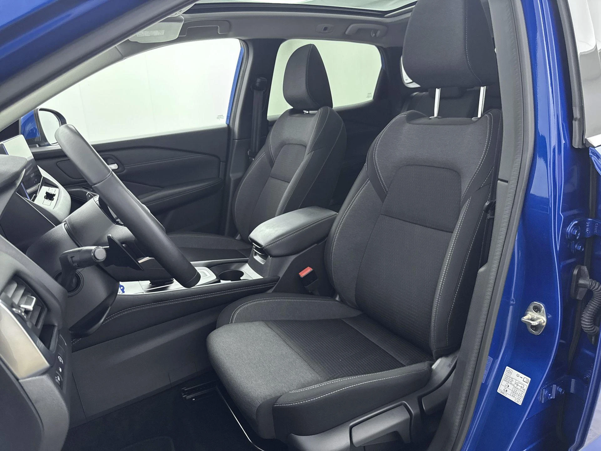 Nissan-QASHQAI-image-23