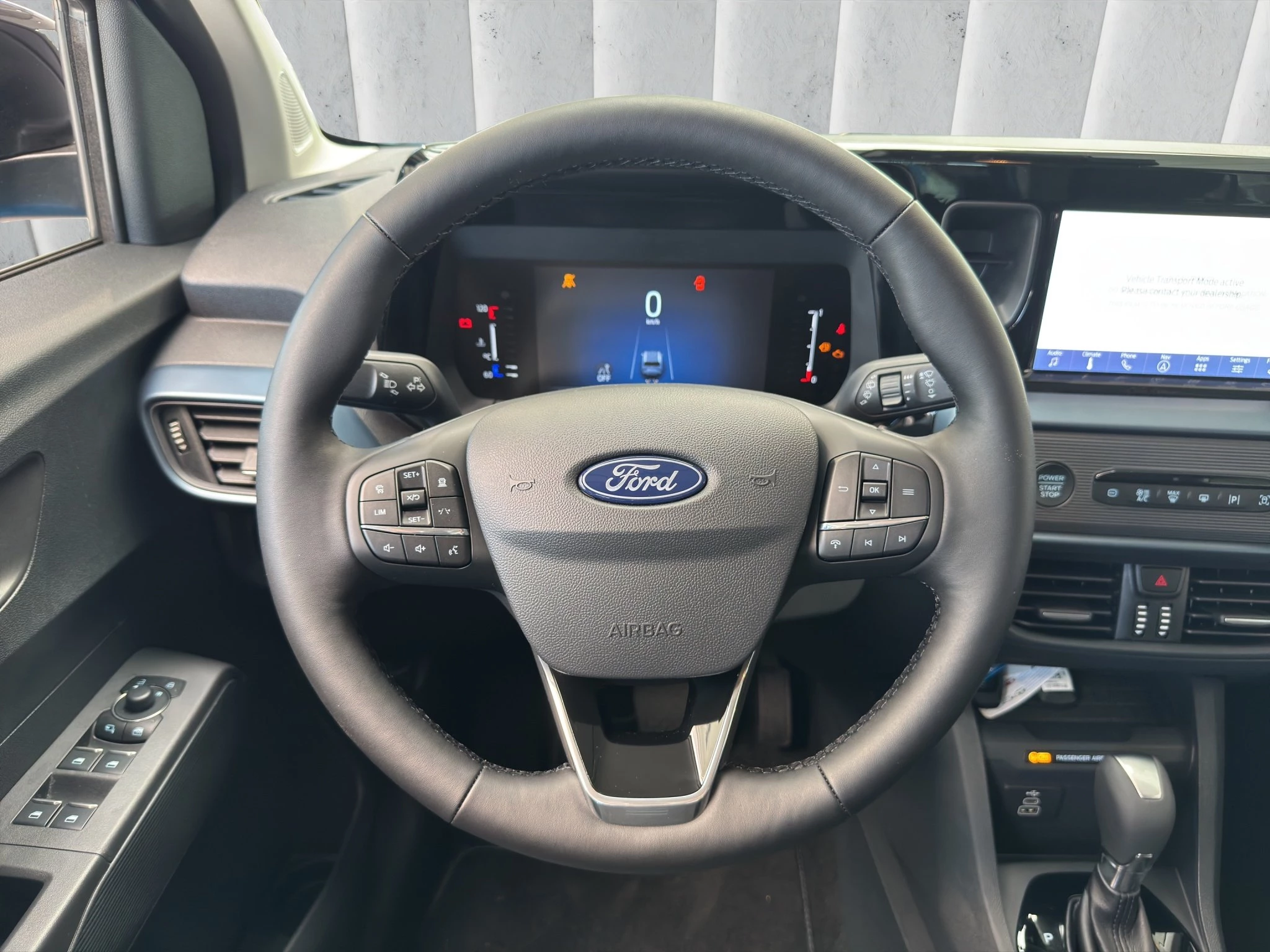 Ford Tourneo Courier Active 1.0 EcoBoost 92 kW Auto Kompaktvan. 5-türig