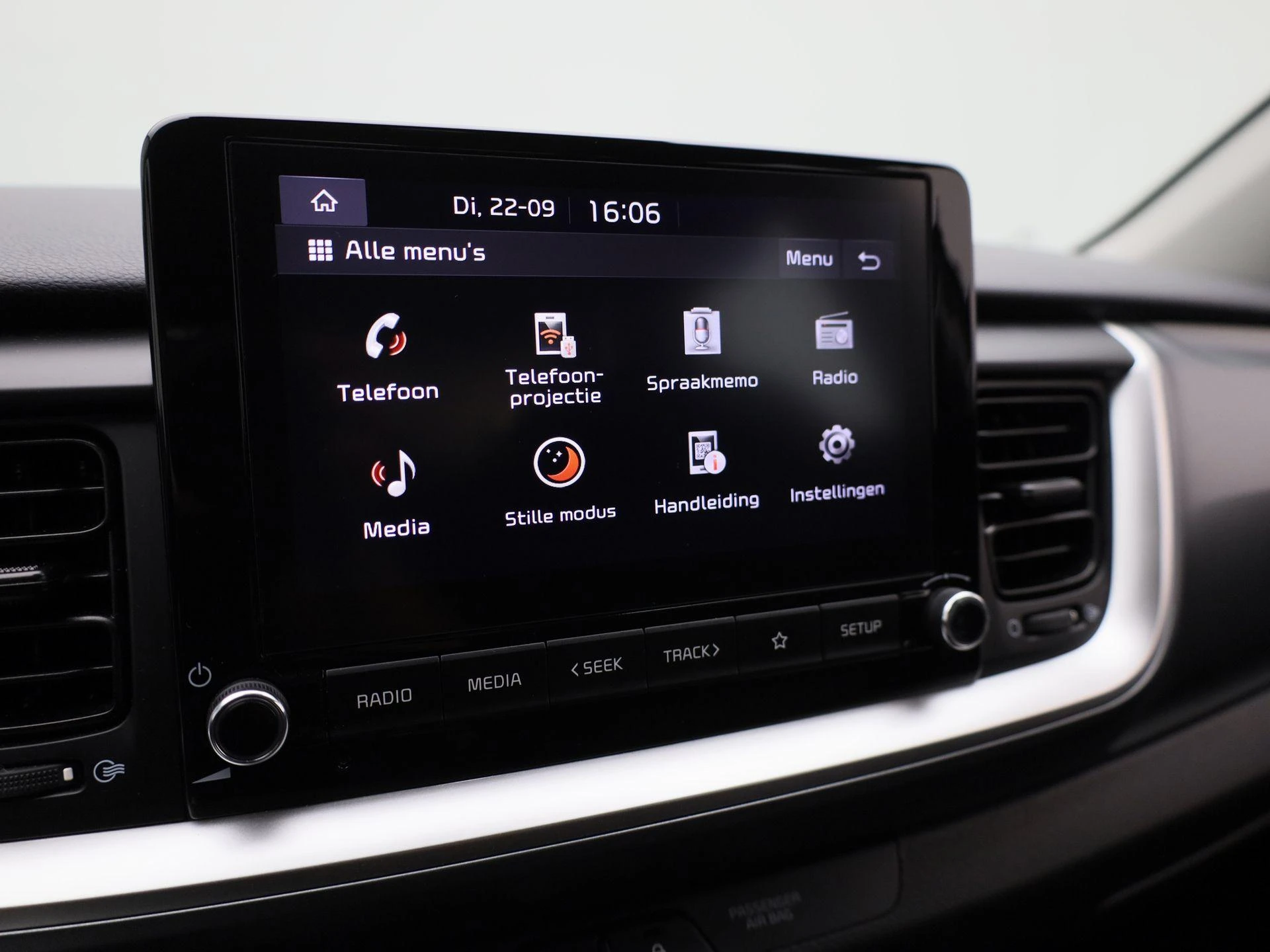 Kia-Stonic-image-21