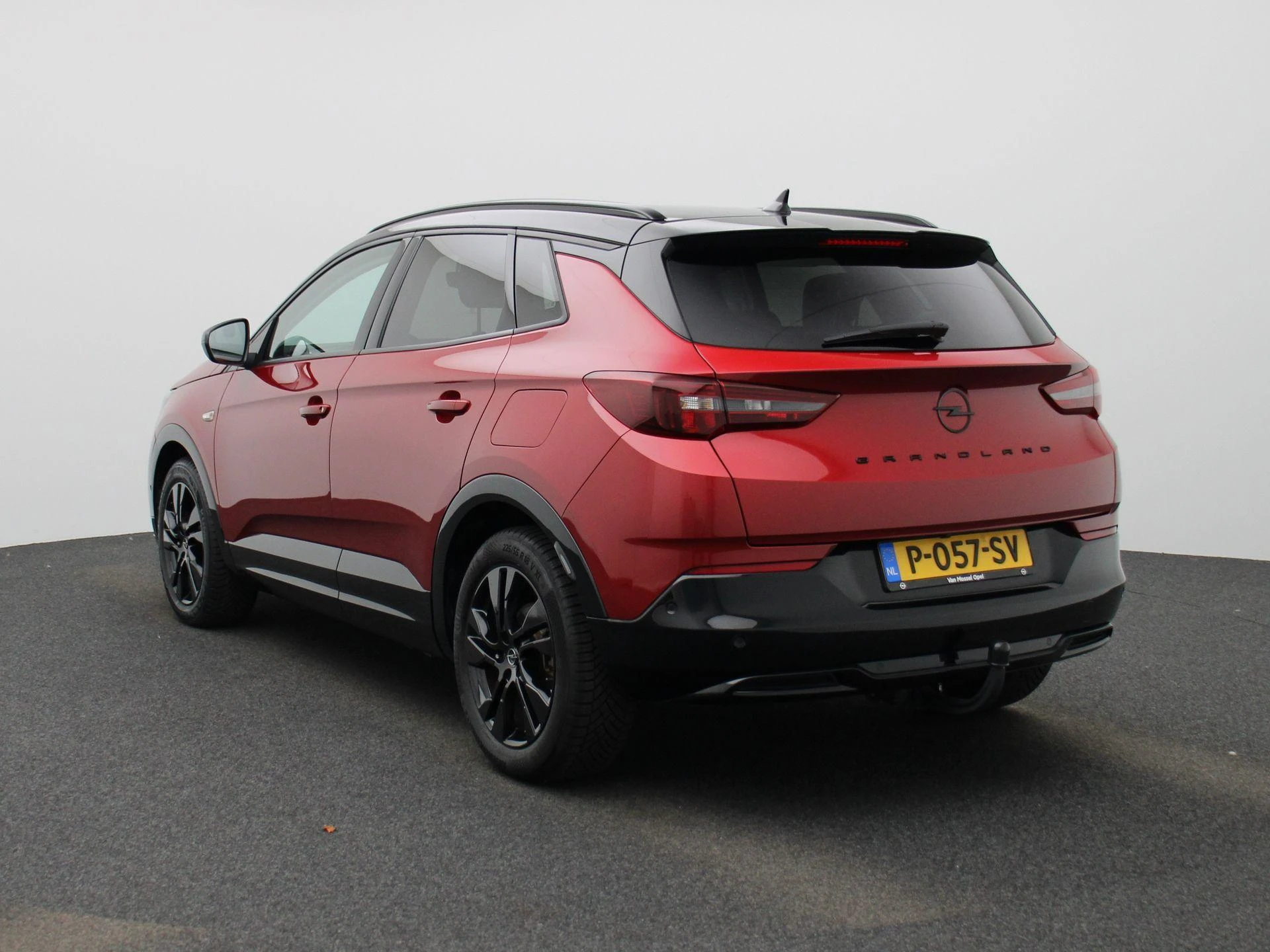 Opel-Grandland-image-1