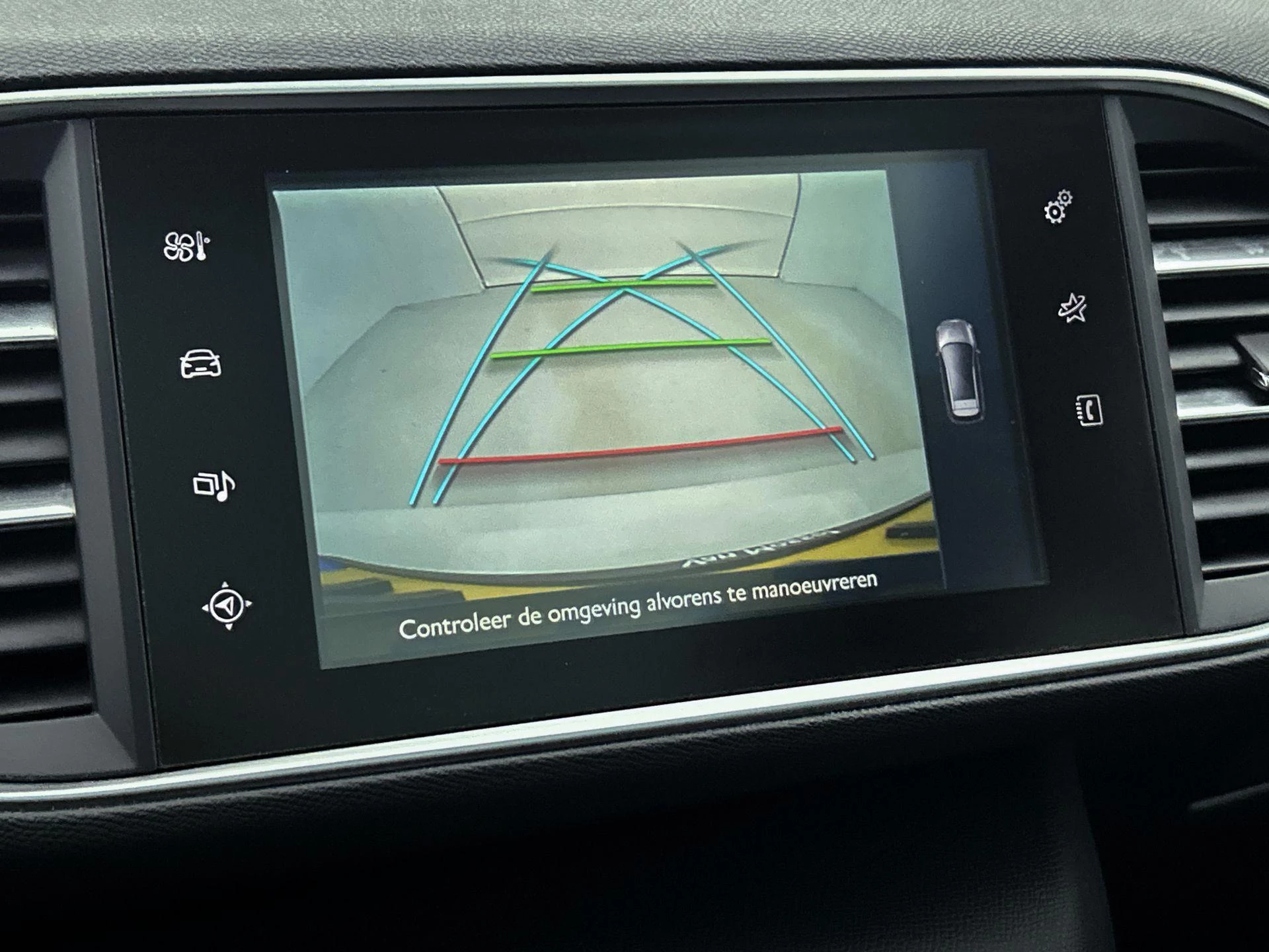 Peugeot-308-image-22
