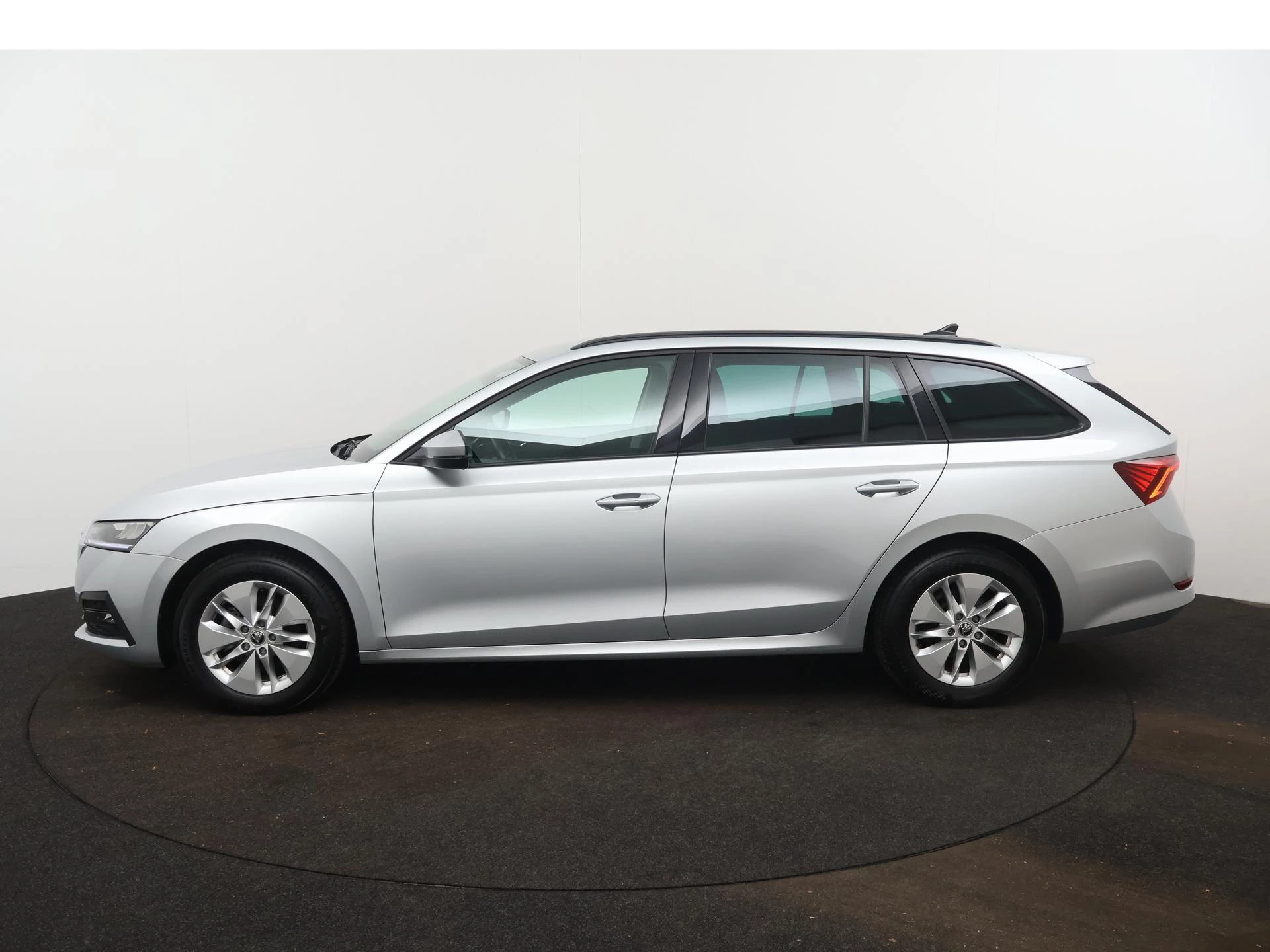 Škoda-Octavia-image-1