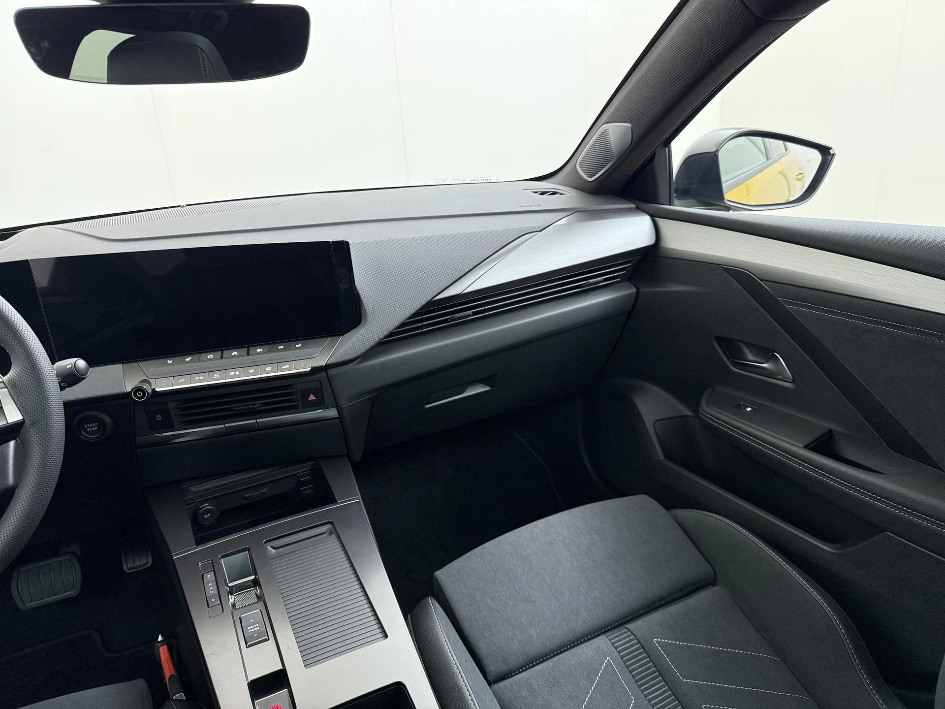 Opel-Astra-image-22