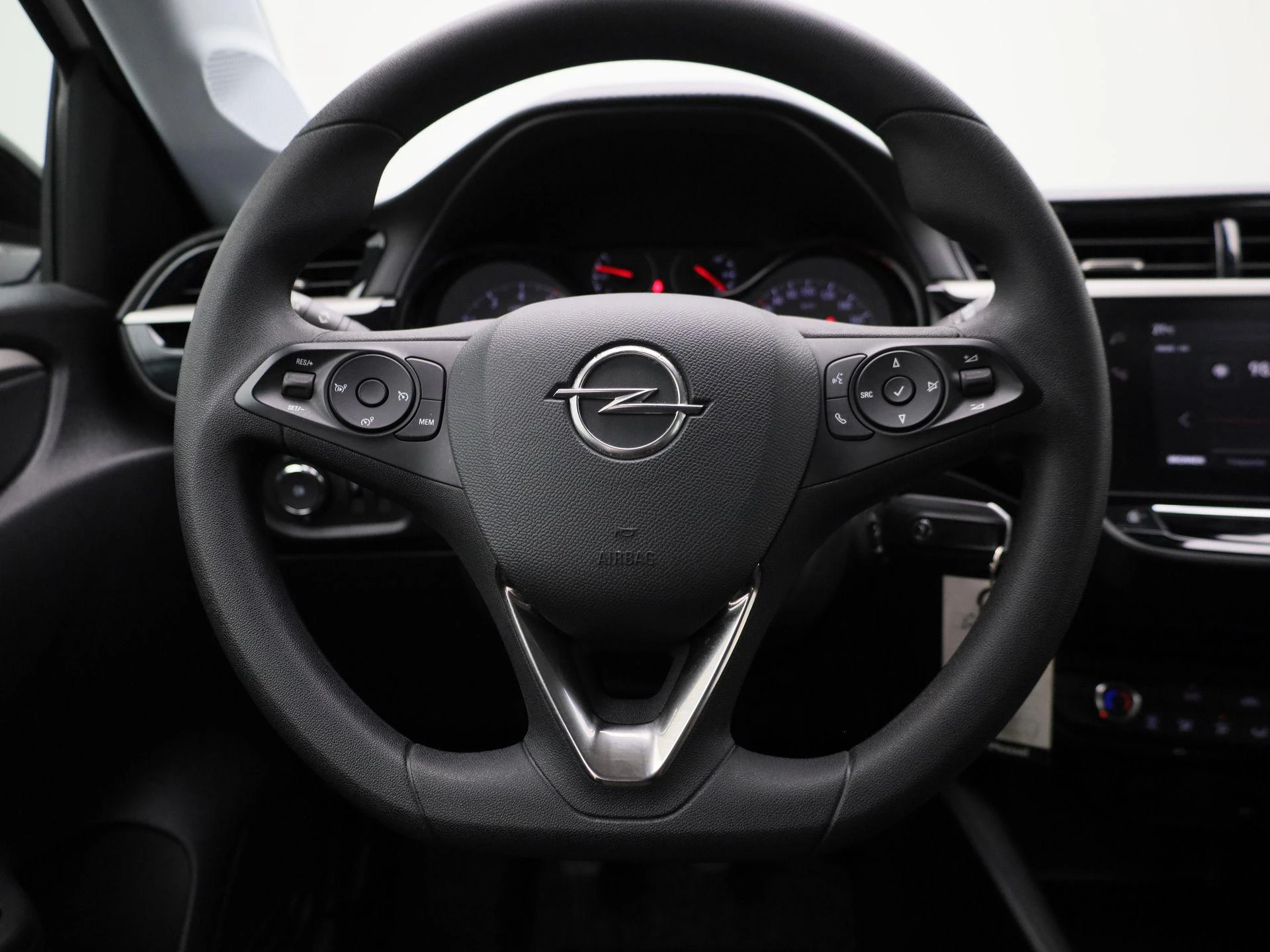 Opel-Corsa-image-6