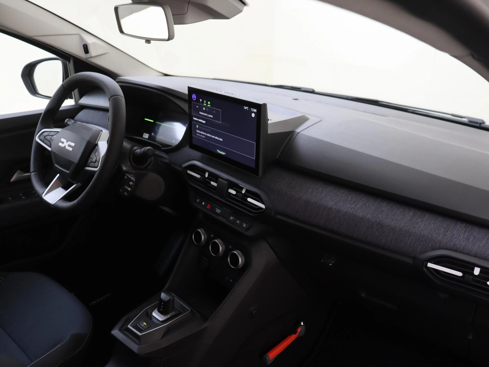 Dacia-Sandero-image-4