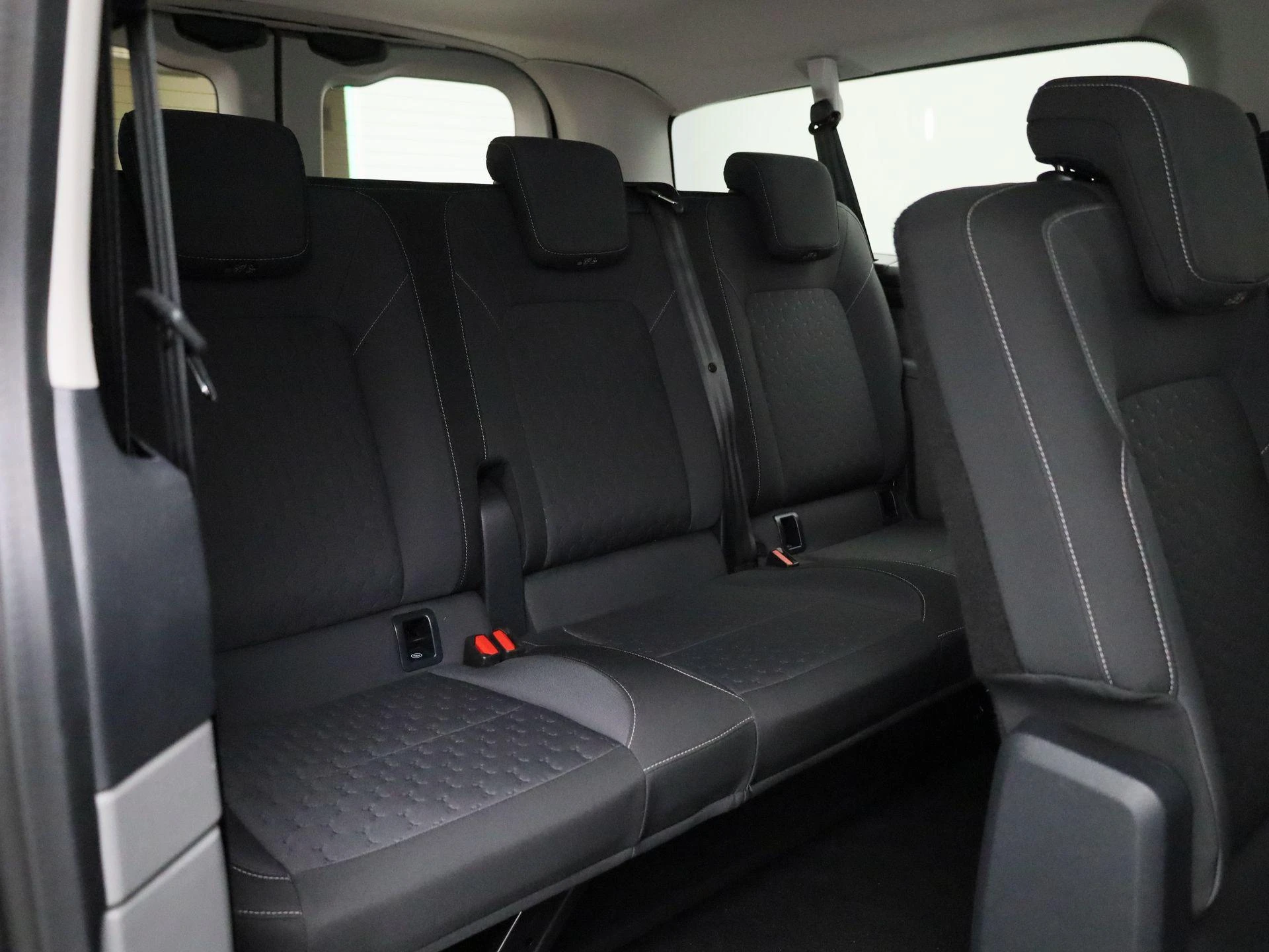 Ford-Transit Custom-image-33