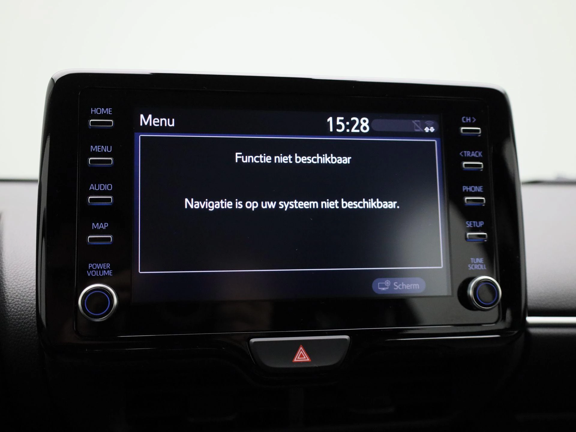 Mazda-2 Hybrid-image-17